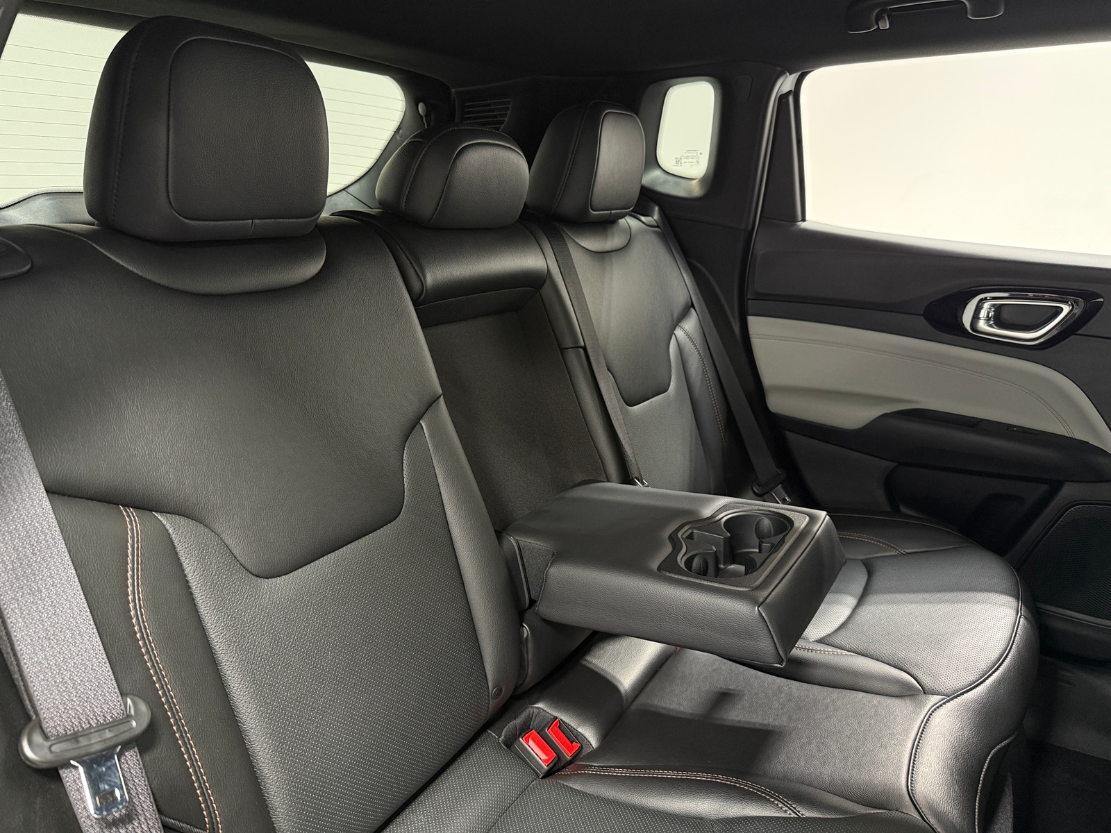 Thumbnail: 2023 Jeep Compass - 5