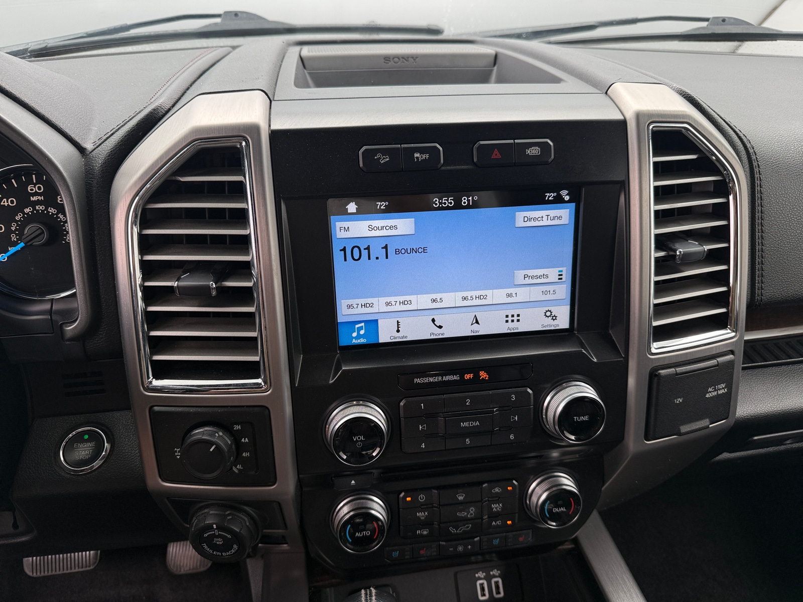 Thumbnail: 2016 Ford Econoline - 3