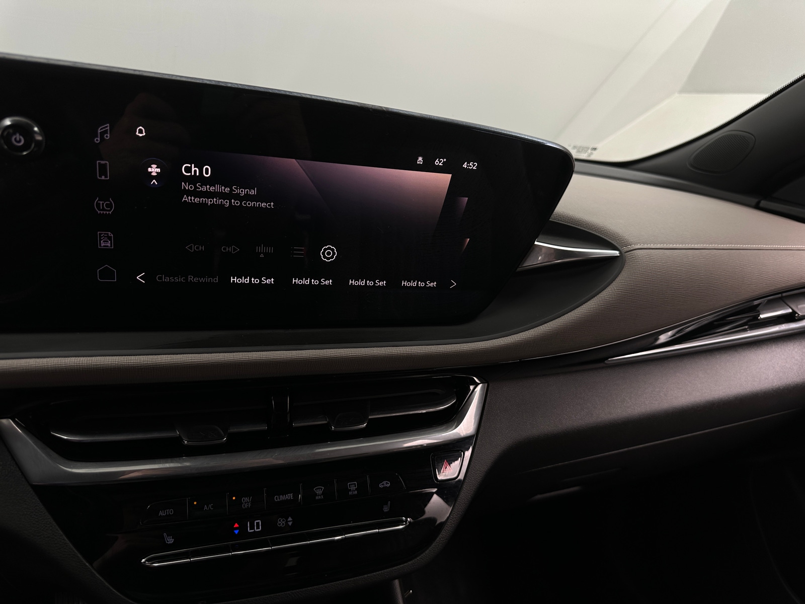 Thumbnail: 2024 Buick Envista - 3