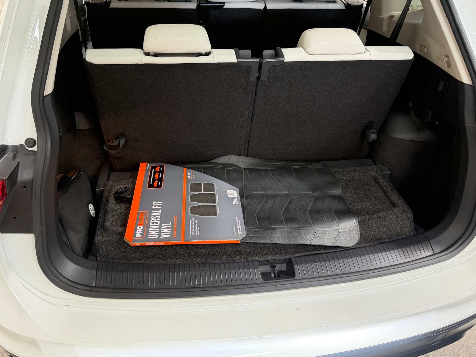 Thumbnail: 2019 Volkswagen Tiguan - 7