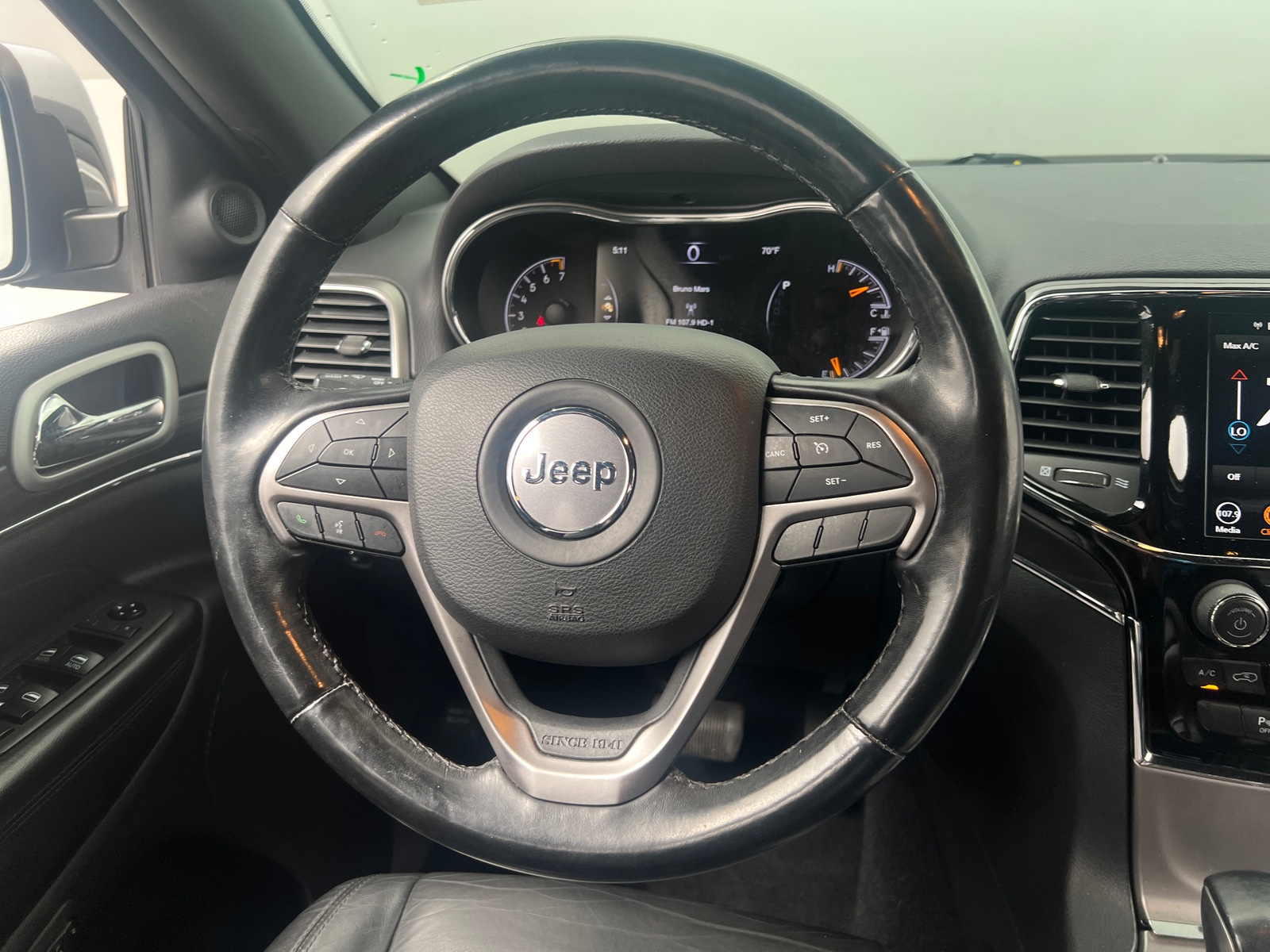 Thumbnail: 2020 Jeep Grand Cherokee - 4