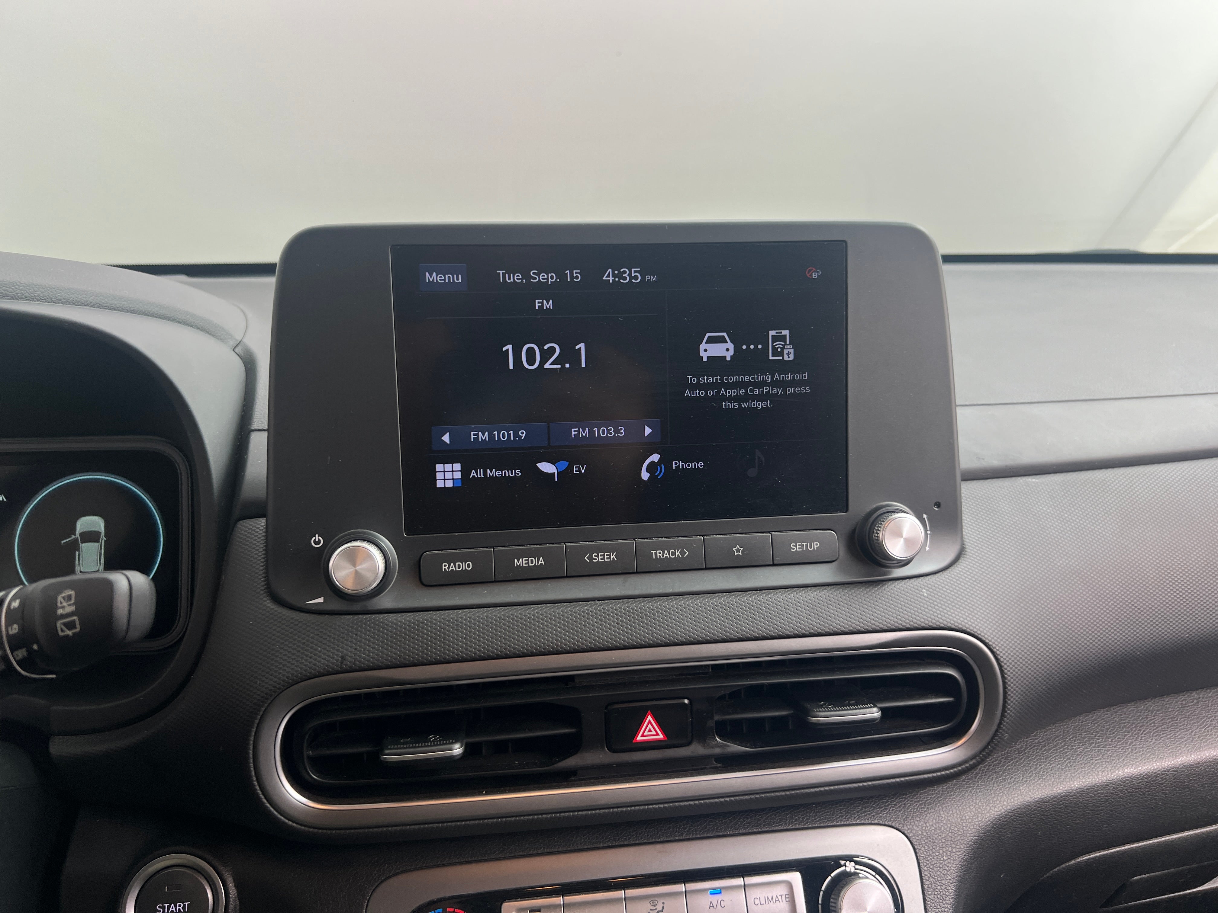 2022 Hyundai Kona EV