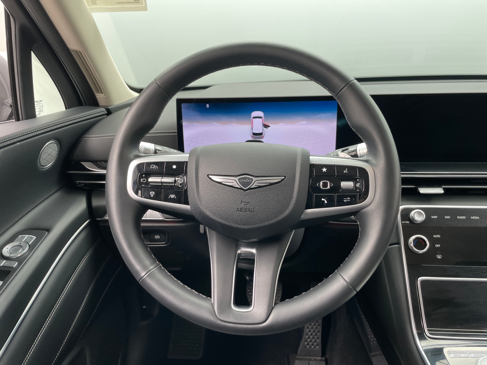 Thumbnail: 2026 Genesis GV80 - 4