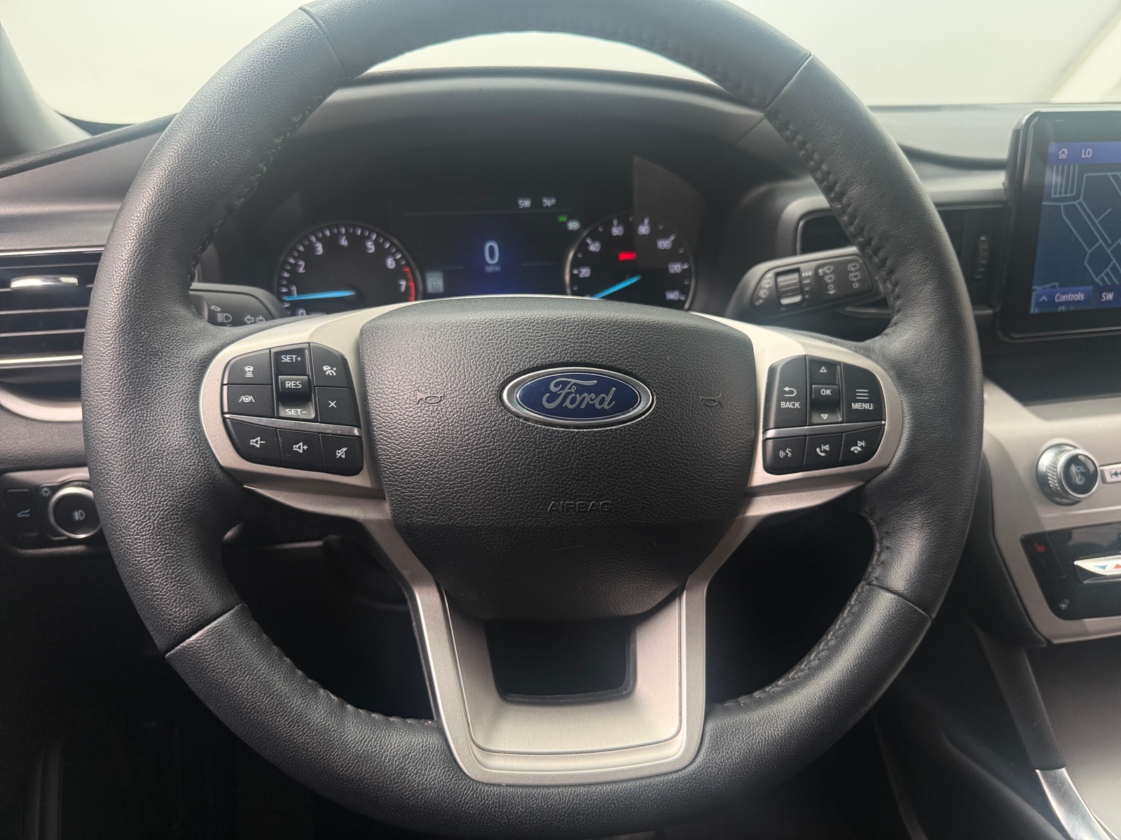 Thumbnail: 2024 Ford Explorer - 4