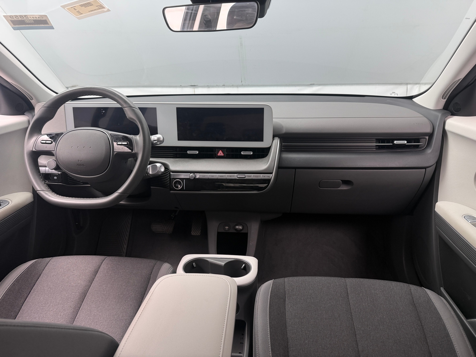 Thumbnail: 2024 Hyundai Ioniq 5 - 3