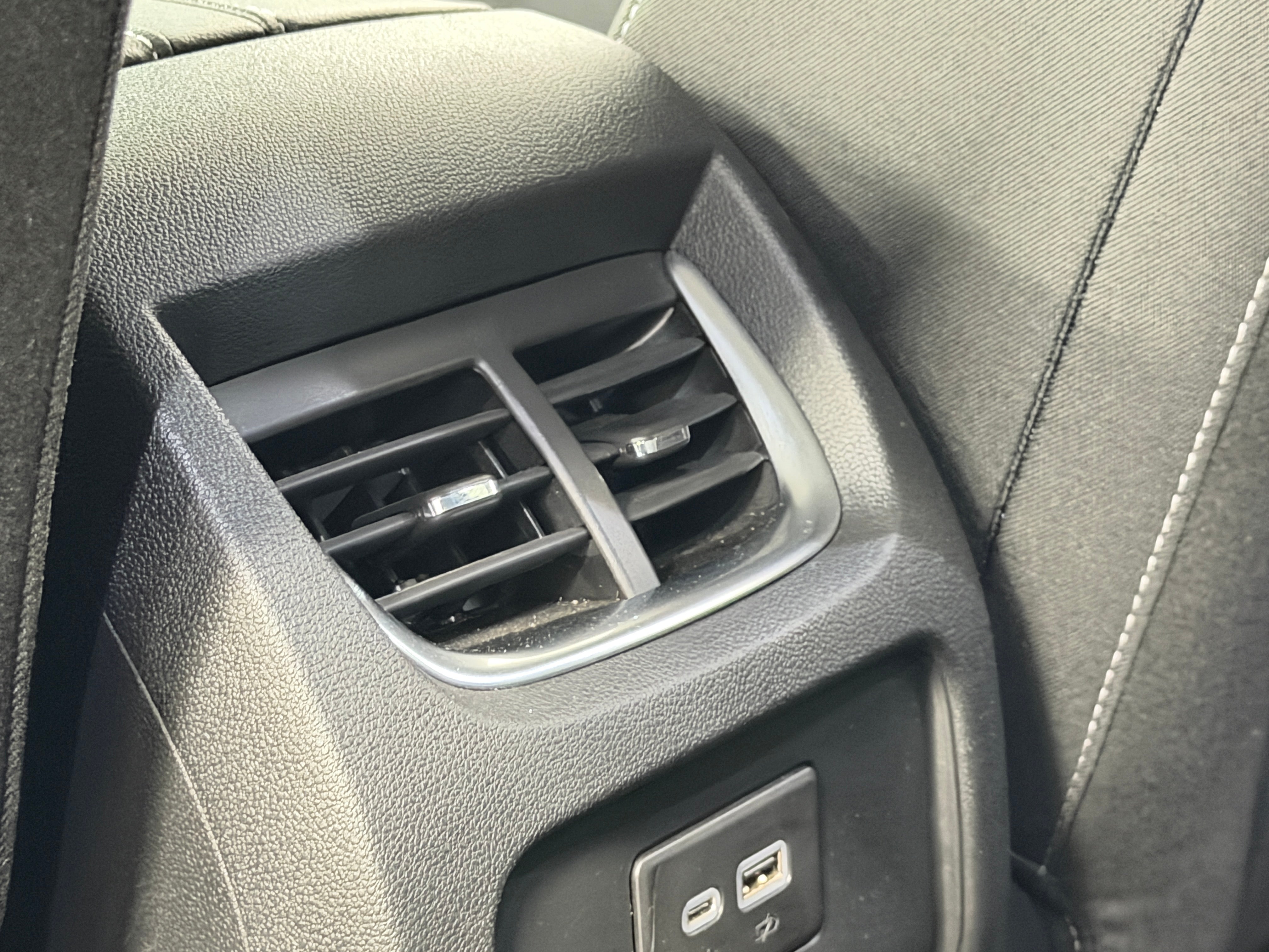 2023 Chevrolet Blazer 2LT - Photo 9