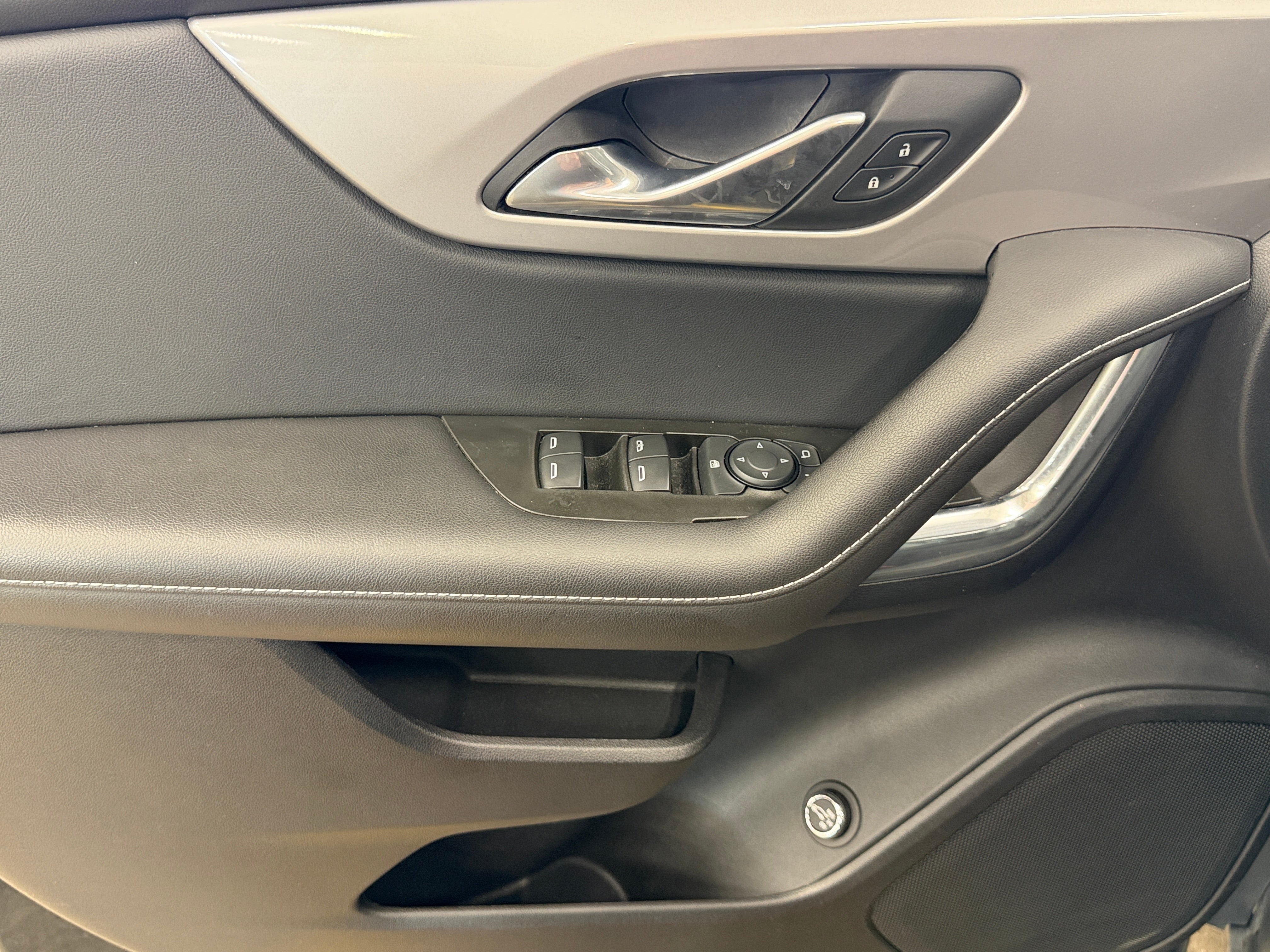 2023 Chevrolet Blazer 2LT - Photo 10
