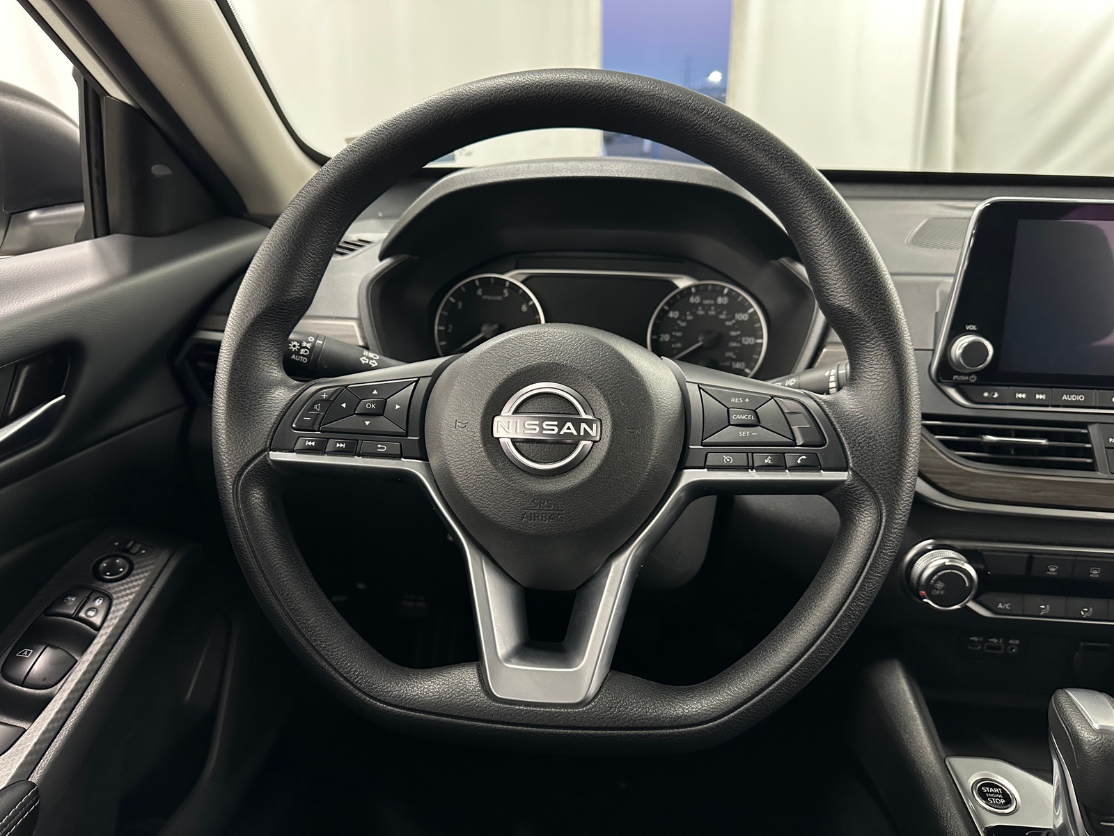 Thumbnail: 2025 Nissan Altima - 5