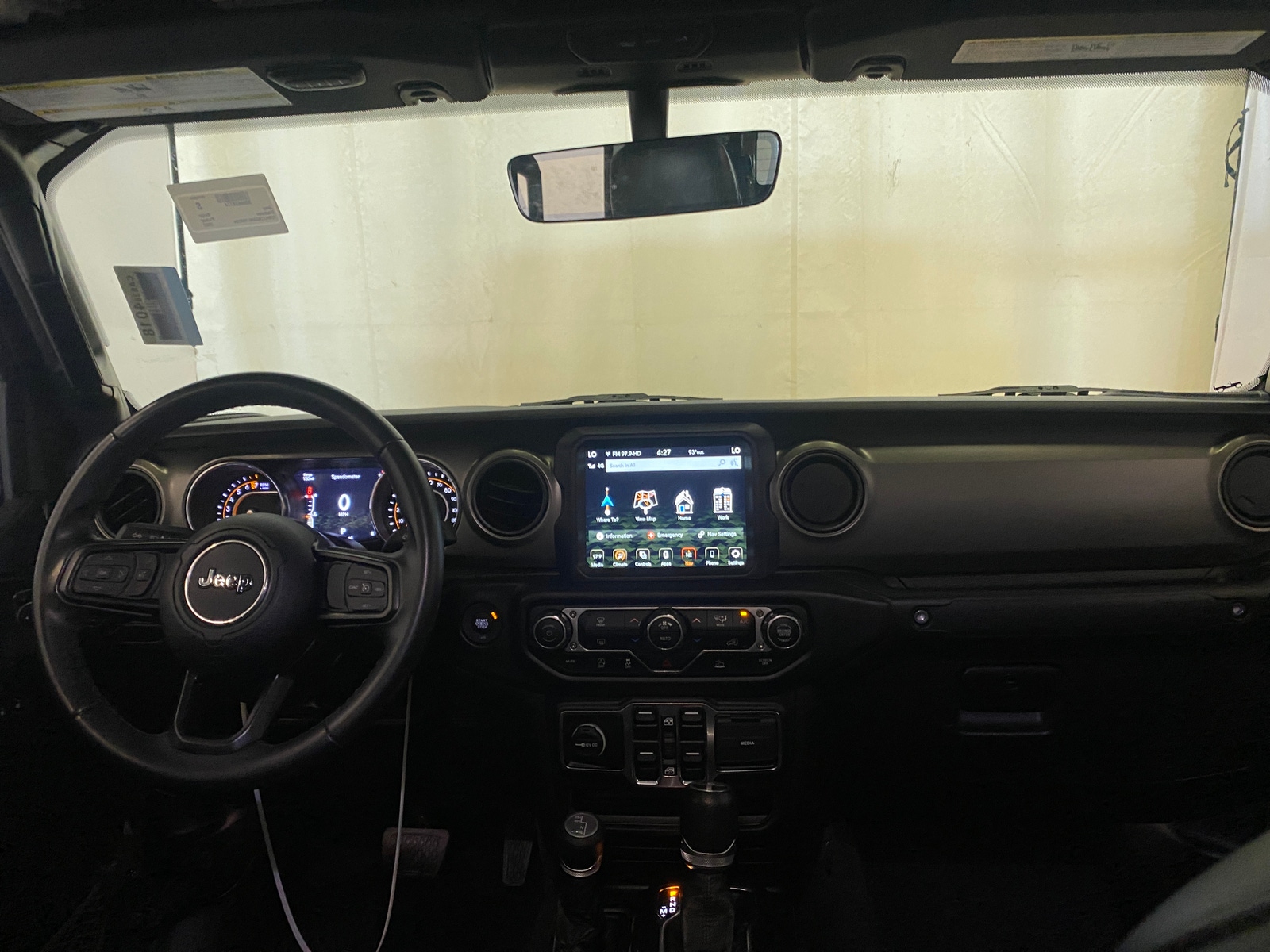 Thumbnail: 2022 Jeep Gladiator - 2