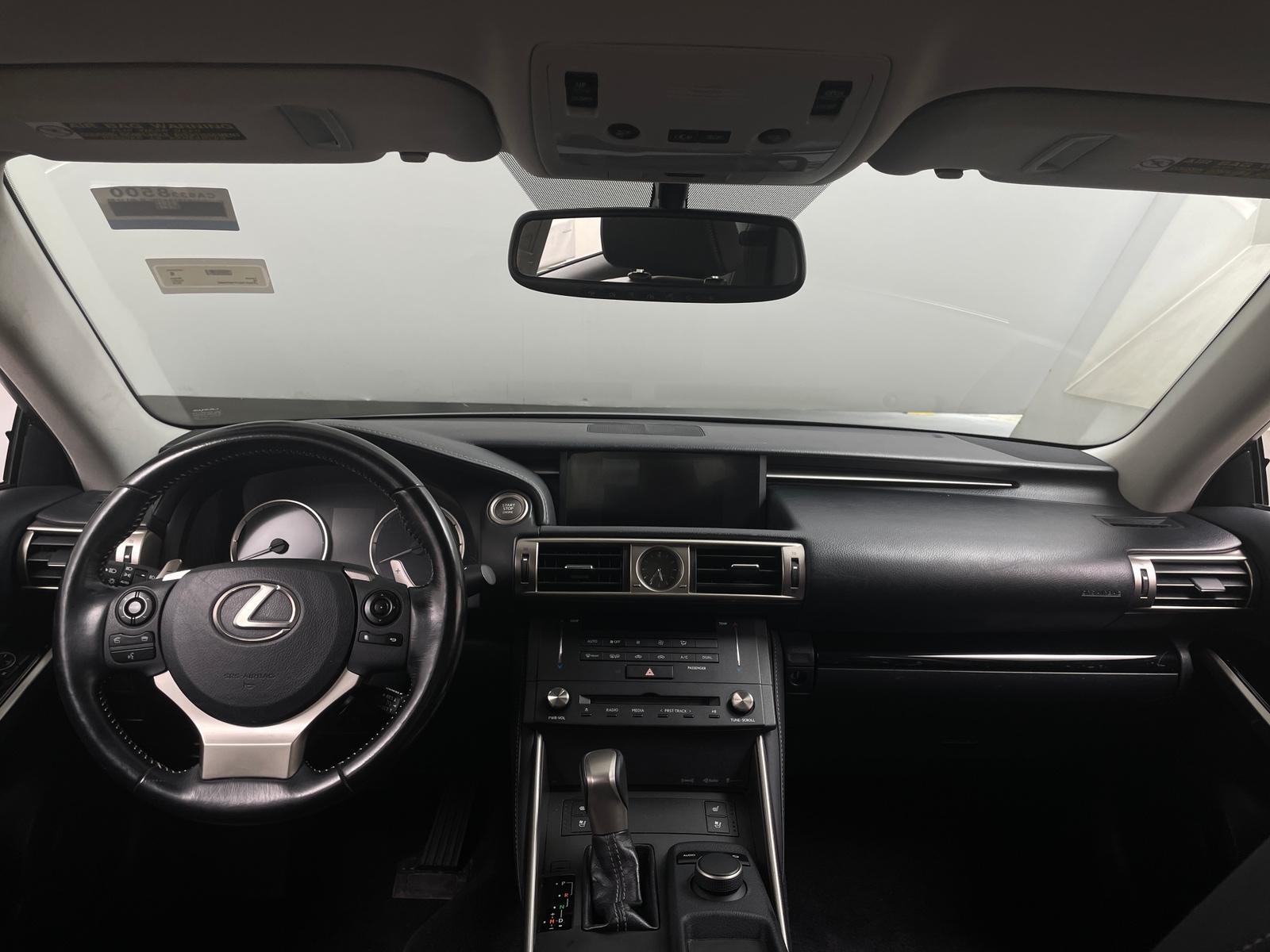 Thumbnail: 2015 Lexus IS - 3