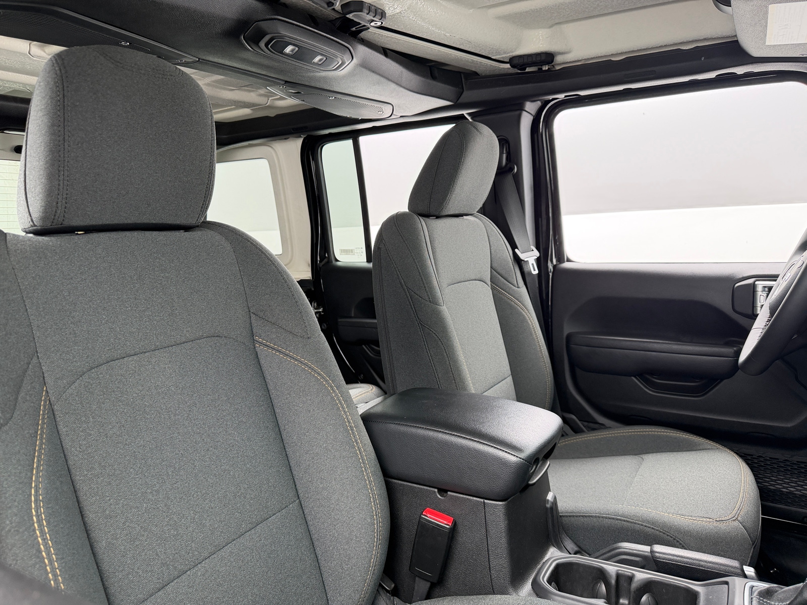 Thumbnail: 2025 Jeep Wrangler - 2