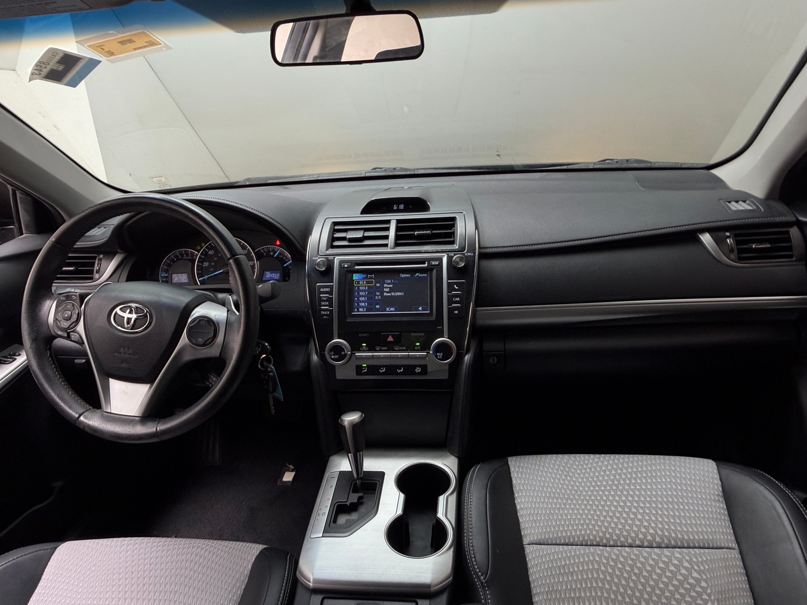 Thumbnail: 2012 Toyota Camry - 3