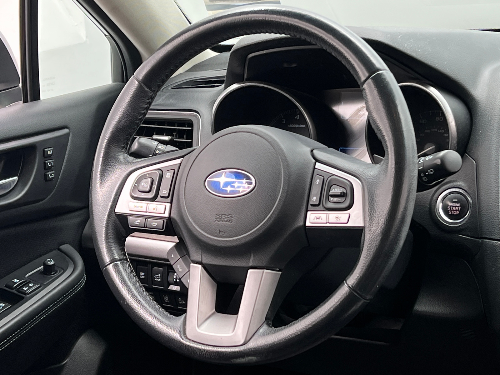 Thumbnail: 2017 Subaru Outback - 4