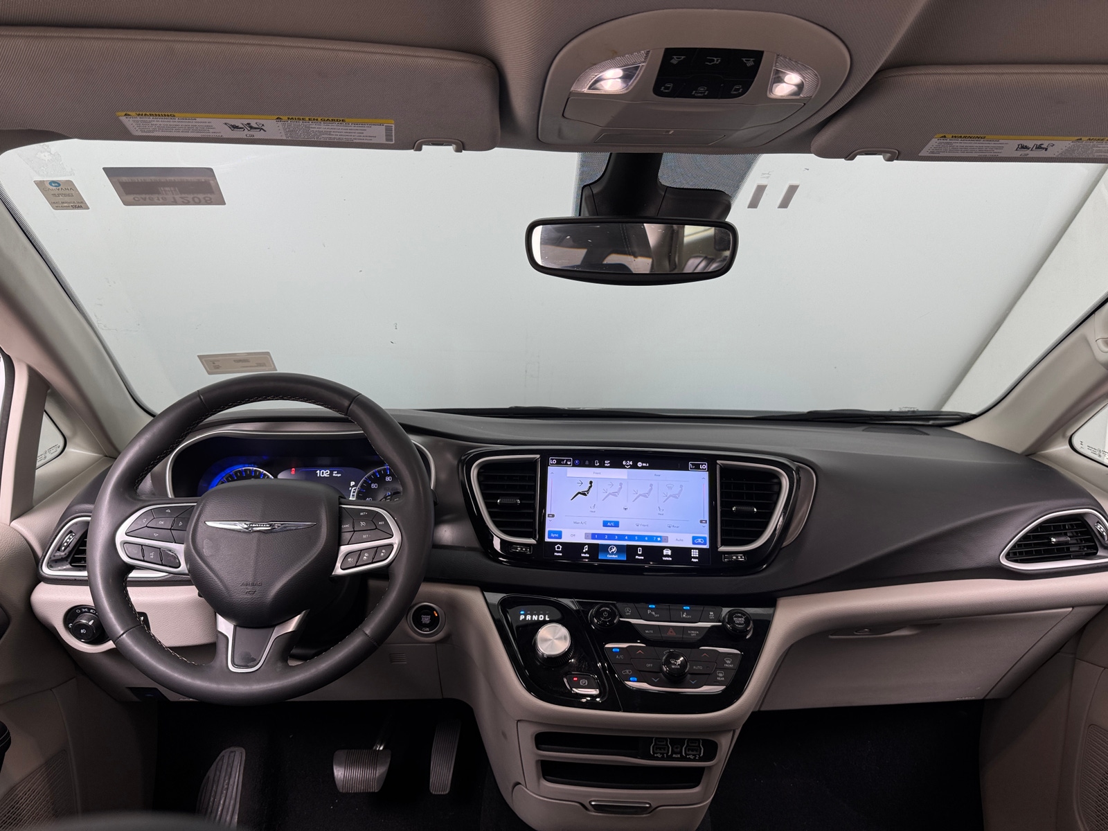 Thumbnail: 2024 Chrysler Pacifica - 2