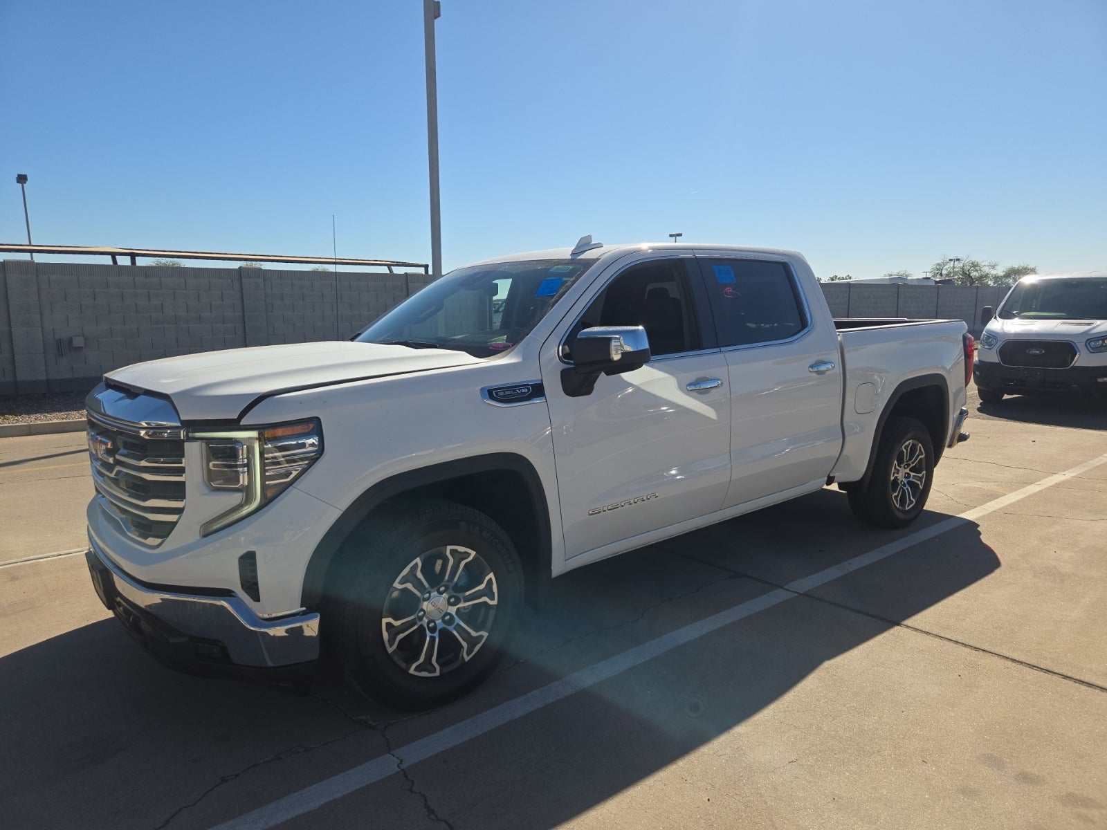 2026 GMC Sierra 1500 2WD Crew Cab 147" SLT