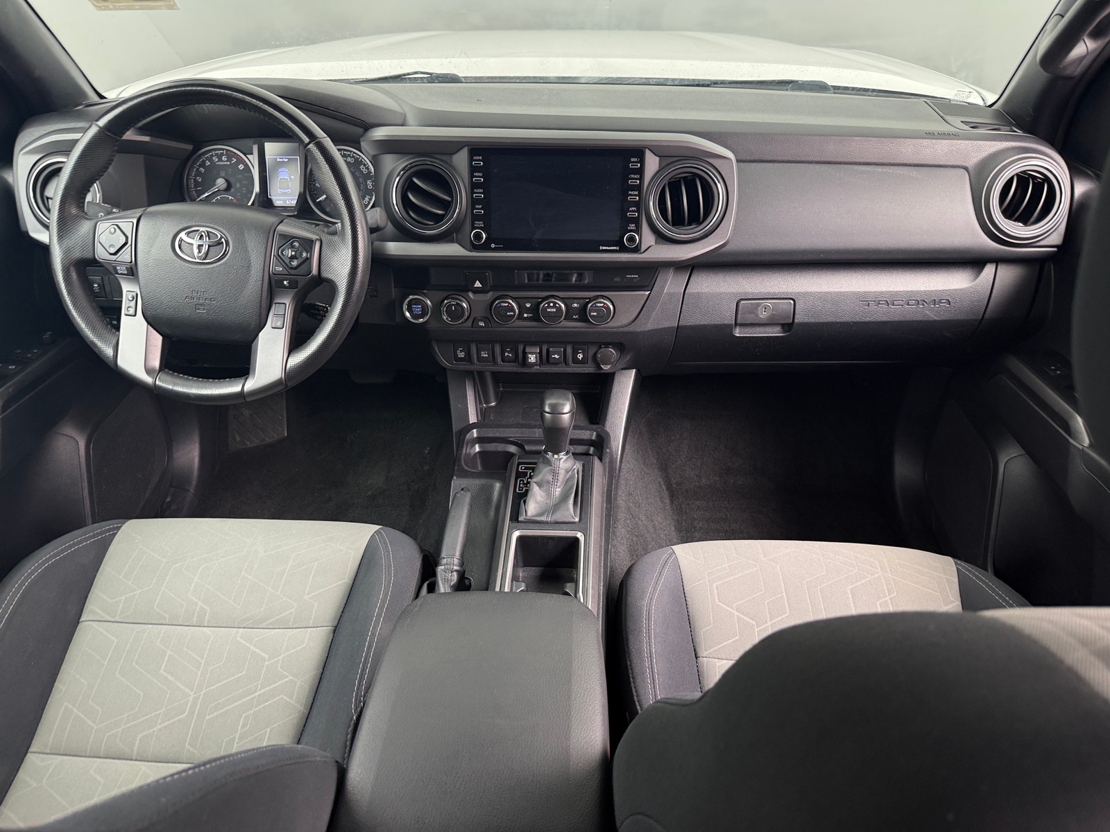 Thumbnail: 2022 Toyota Tacoma - 3