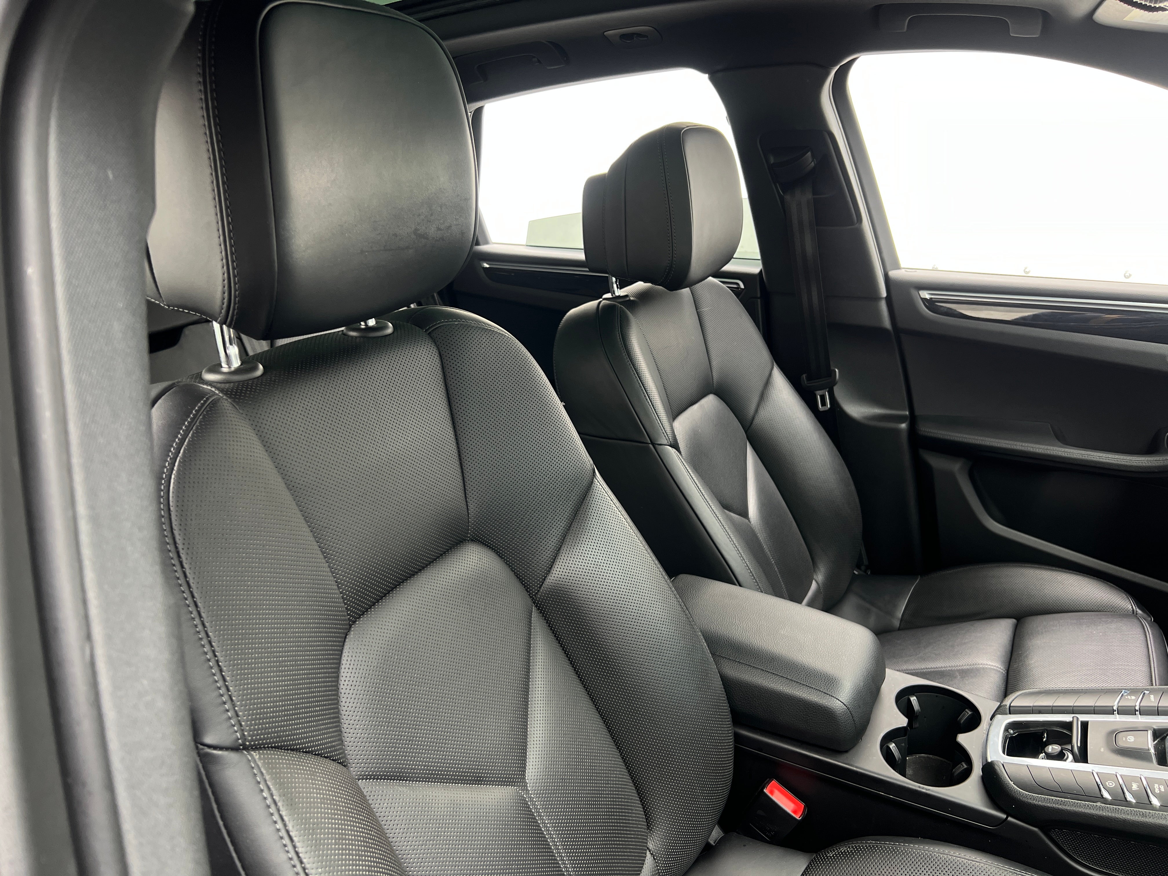 2018 Porsche Macan Base