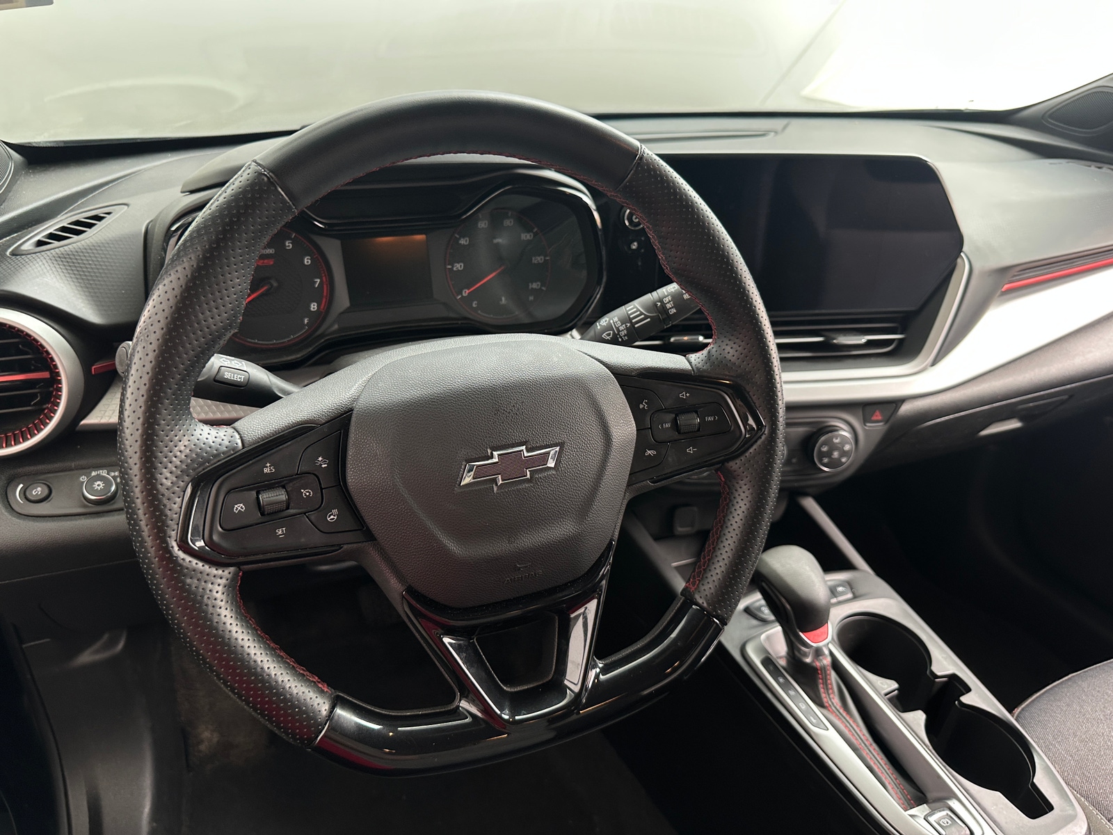 Thumbnail: 2024 Chevrolet Trax - 5