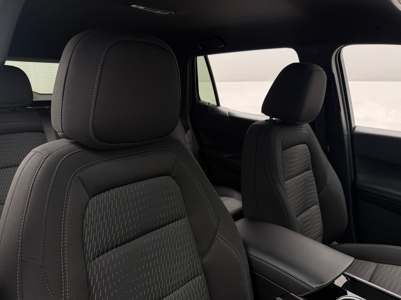 Thumbnail: 2026 Chevrolet Equinox - 2