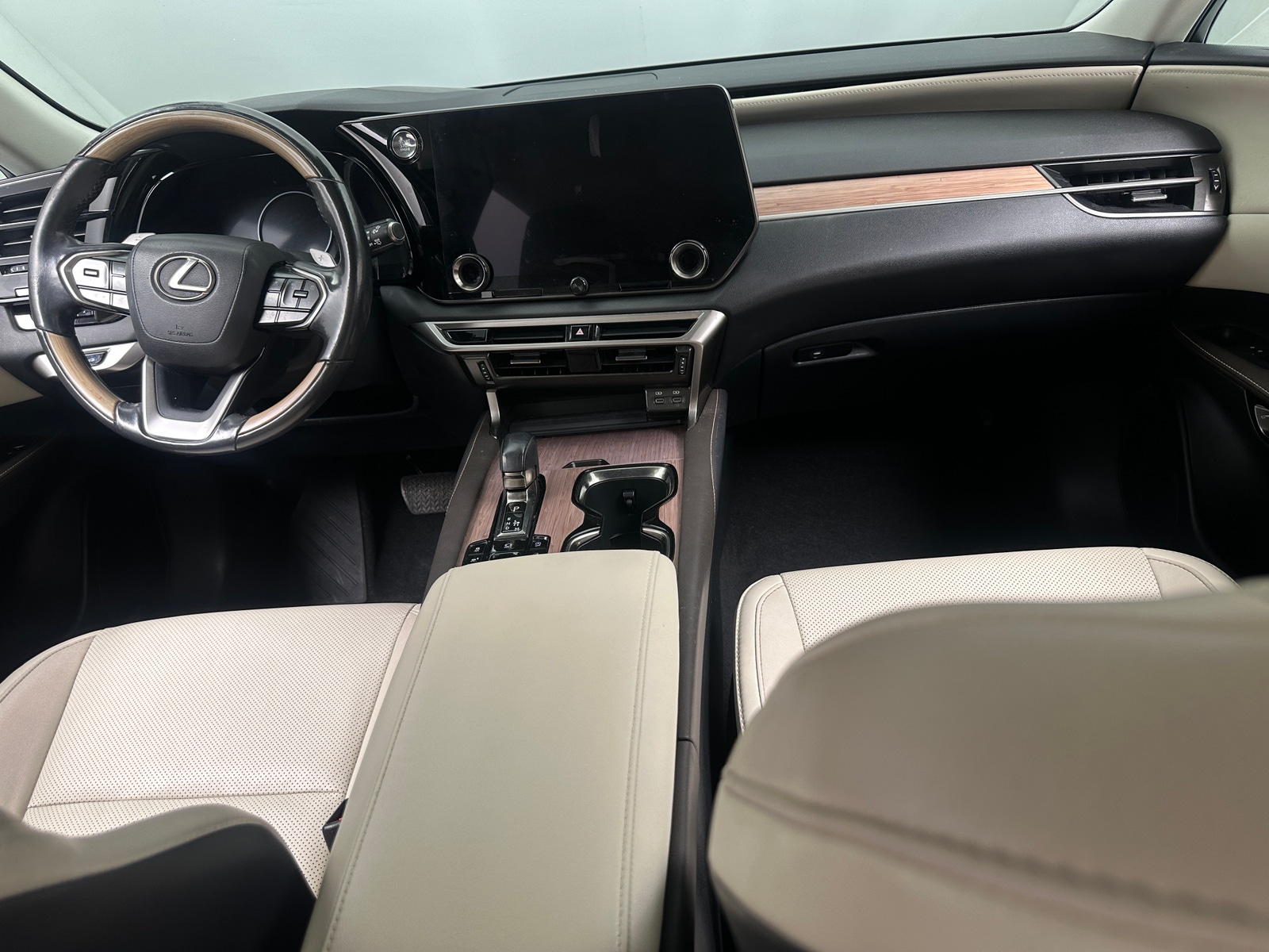 Thumbnail: 2023 Lexus RX - 3