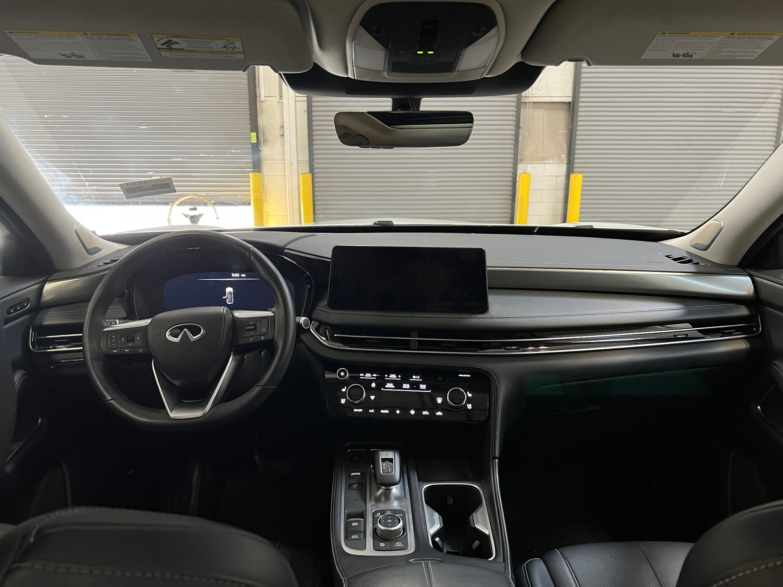 Thumbnail: 2026 INFINITI QX60 - 2