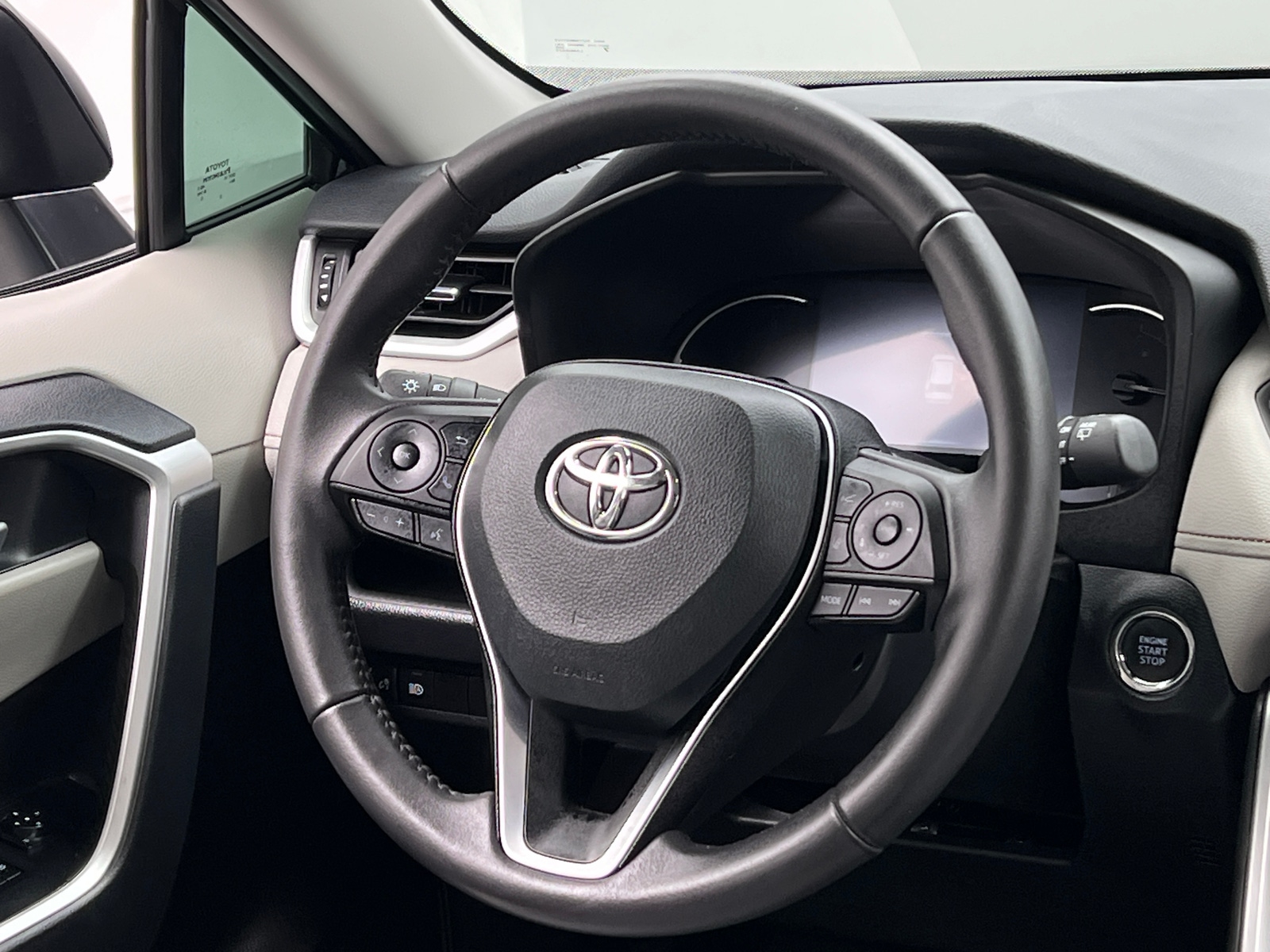 Thumbnail: 2024 Toyota RAV4 - 5
