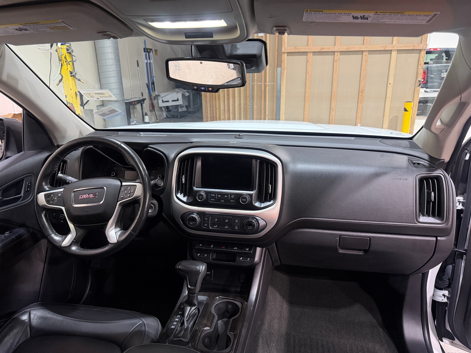 Thumbnail: 2016 GMC Canyon - 2