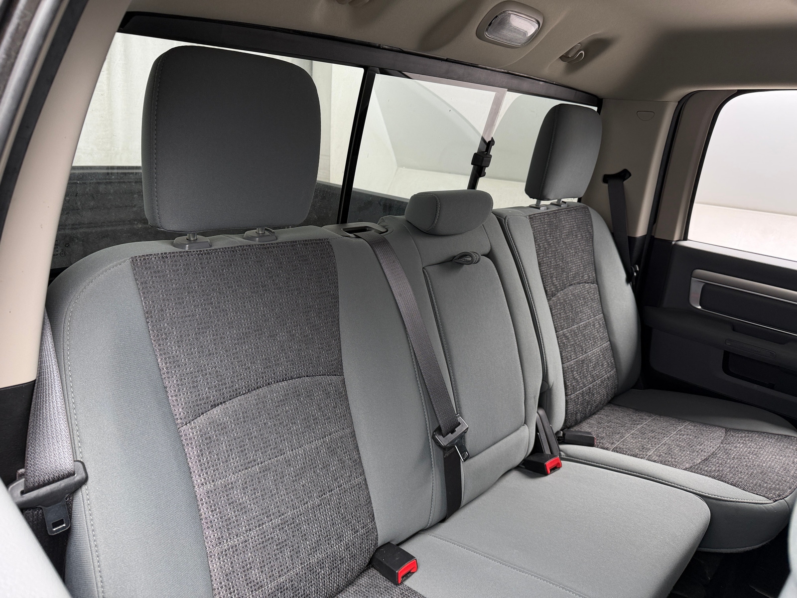 Thumbnail: 2019 RAM 1500 Classic - 6