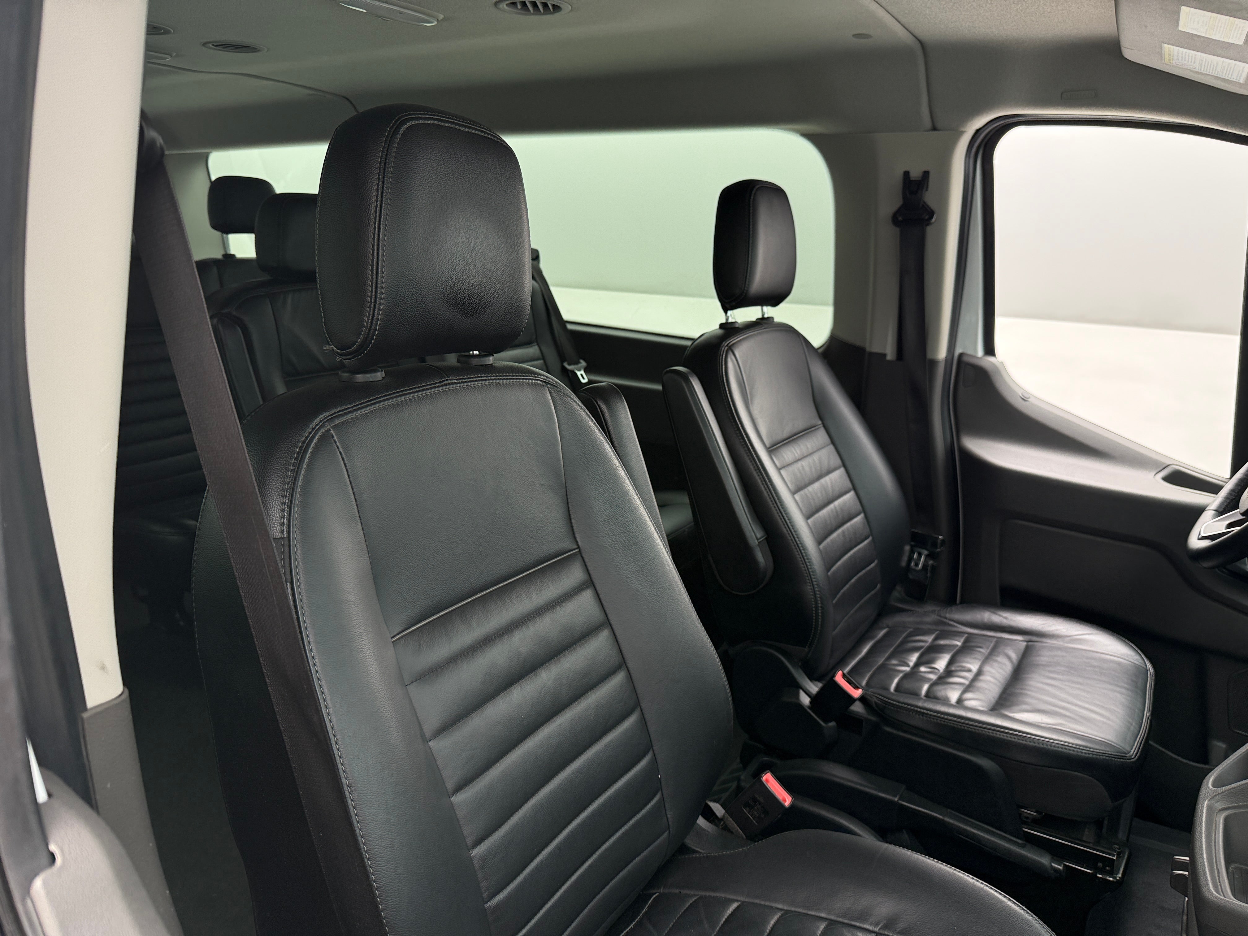 2020 Ford Transit Passenger Van