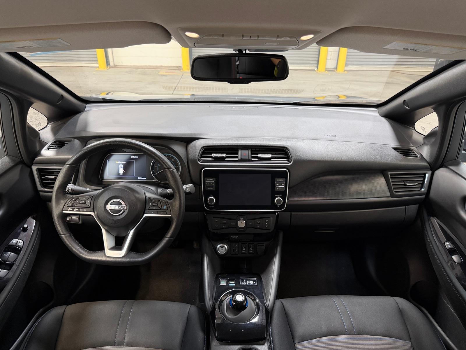 Thumbnail: 2025 Nissan Leaf - 3