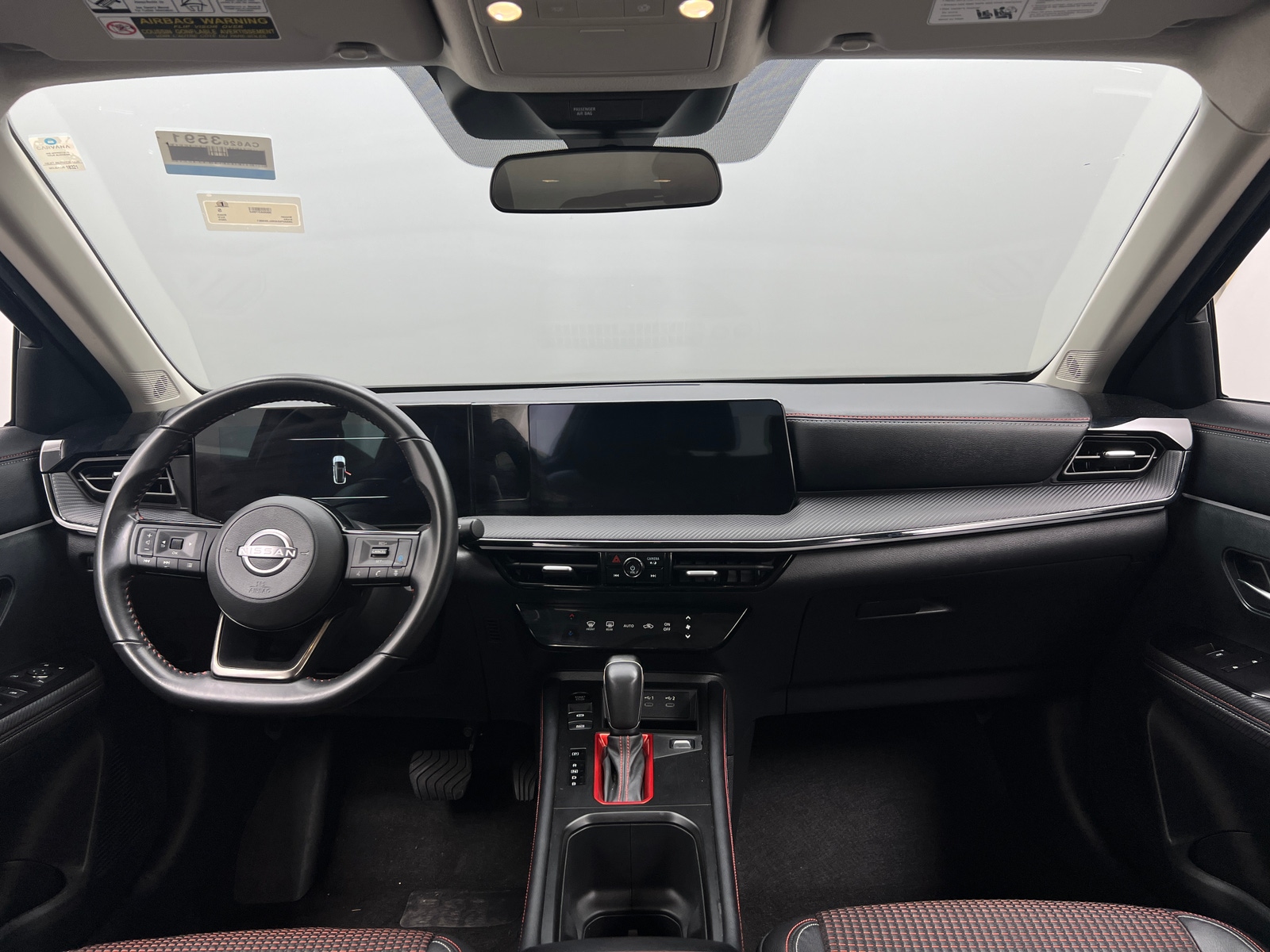 Thumbnail: 2025 Nissan Kicks - 2