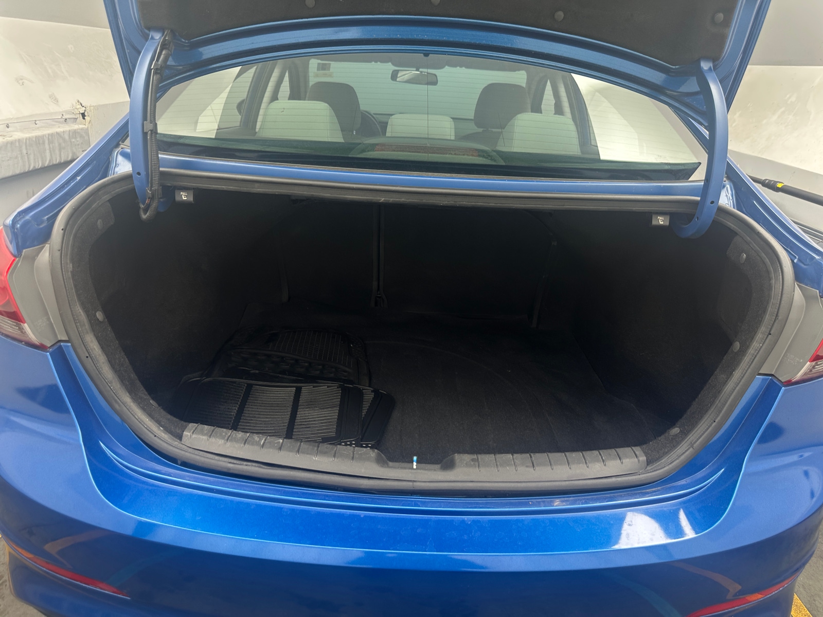 Thumbnail: 2018 Hyundai Elantra - 7