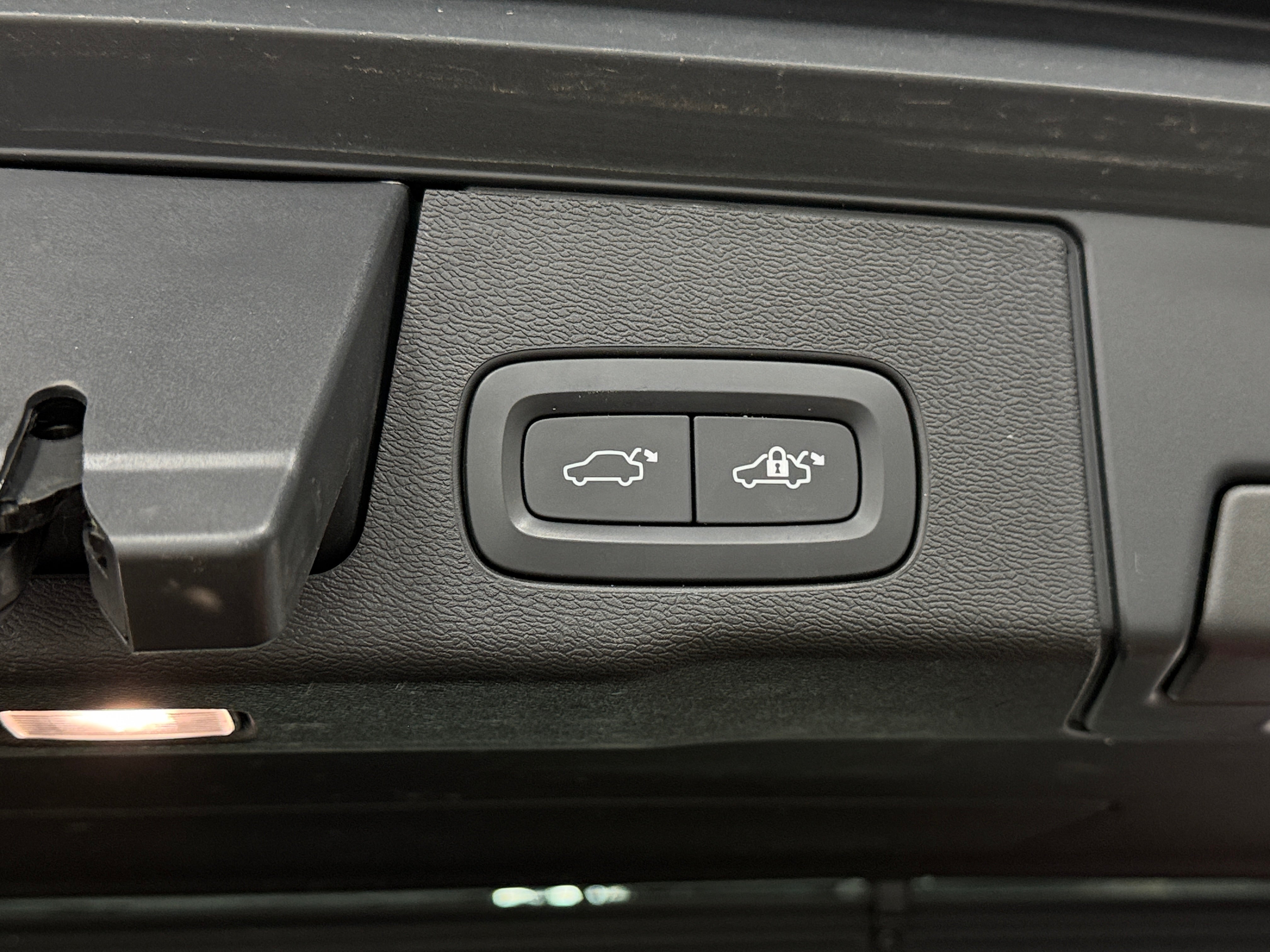 2022 Volvo XC60