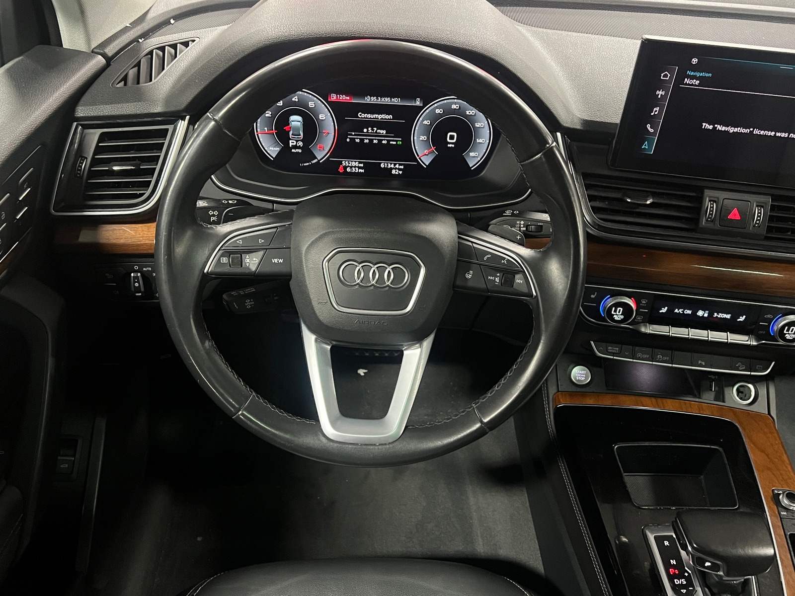 Thumbnail: 2022 Audi Q5 - 4
