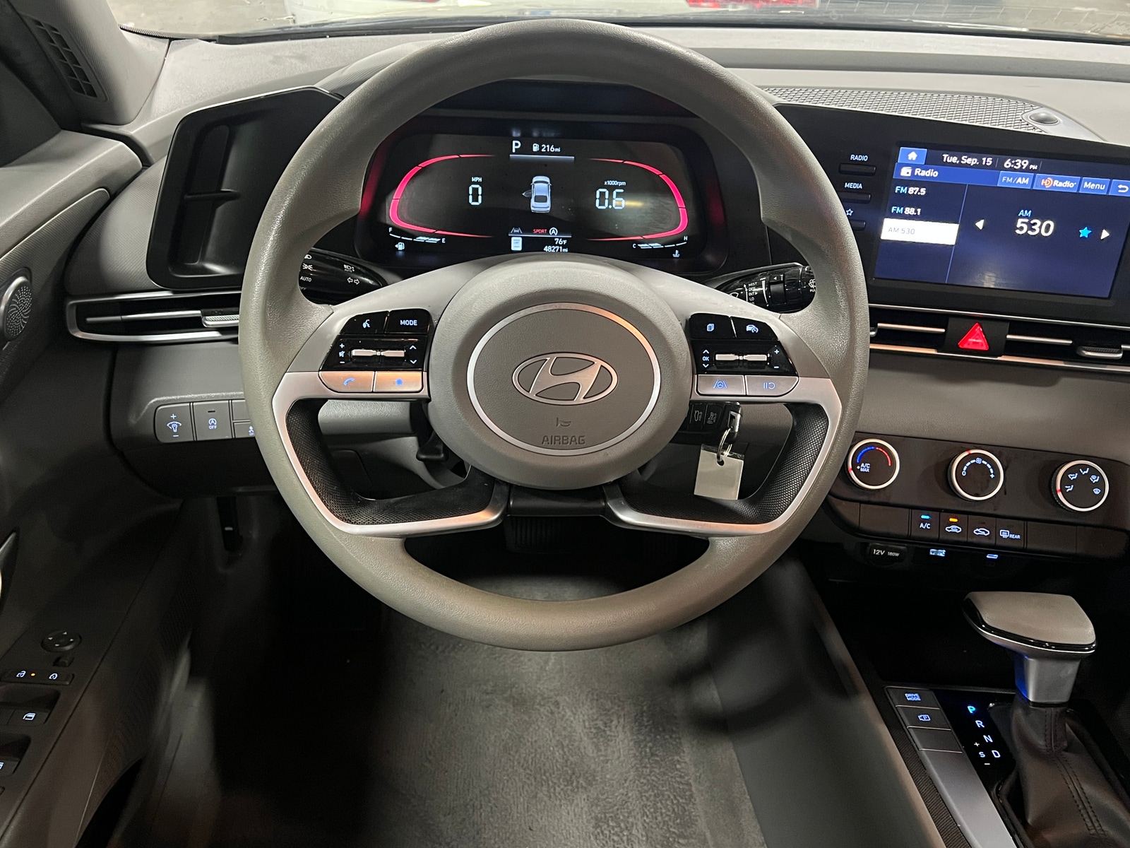 Thumbnail: 2024 Hyundai Elantra - 5