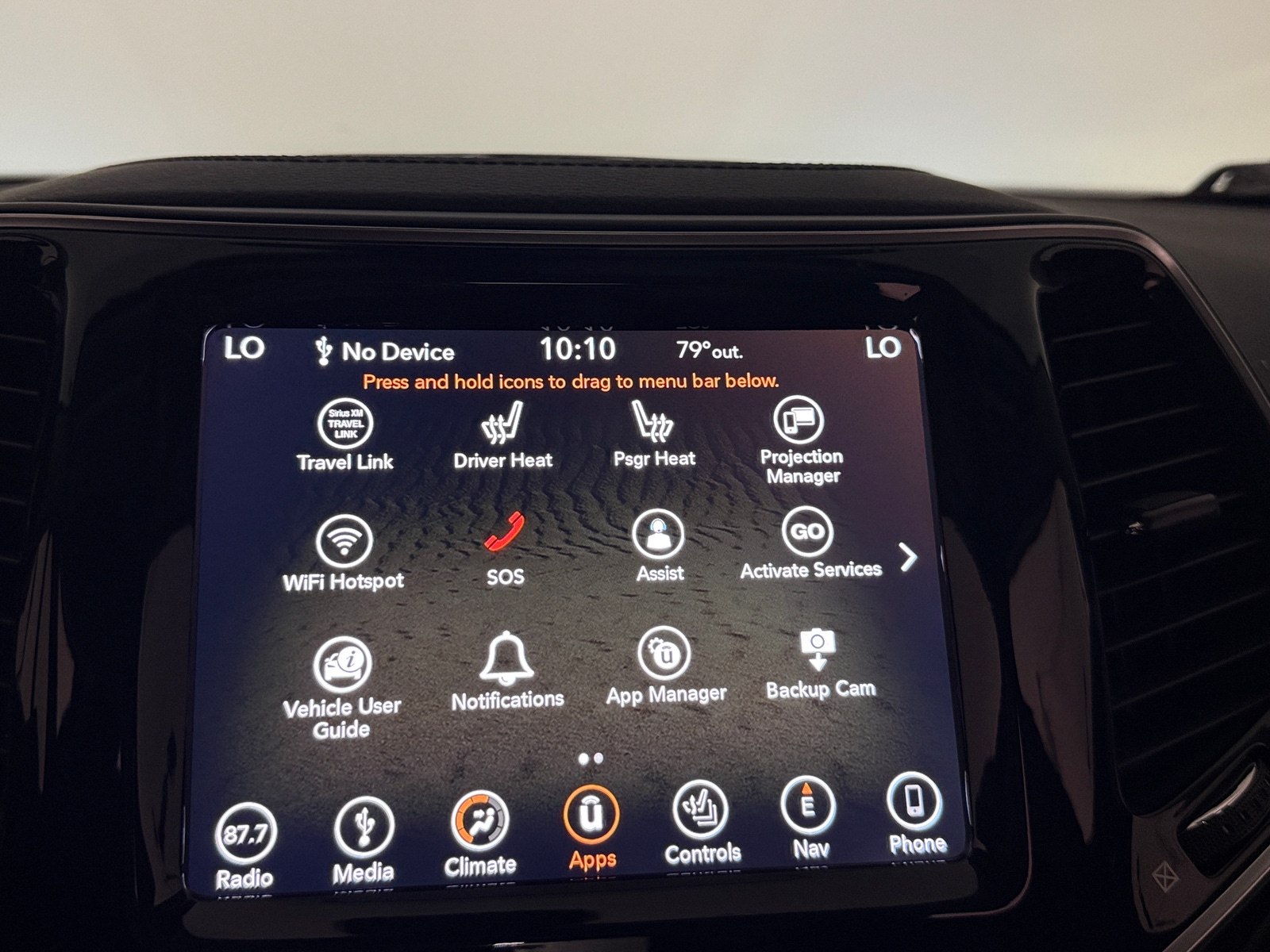 Thumbnail: 2019 Jeep Cherokee - 3