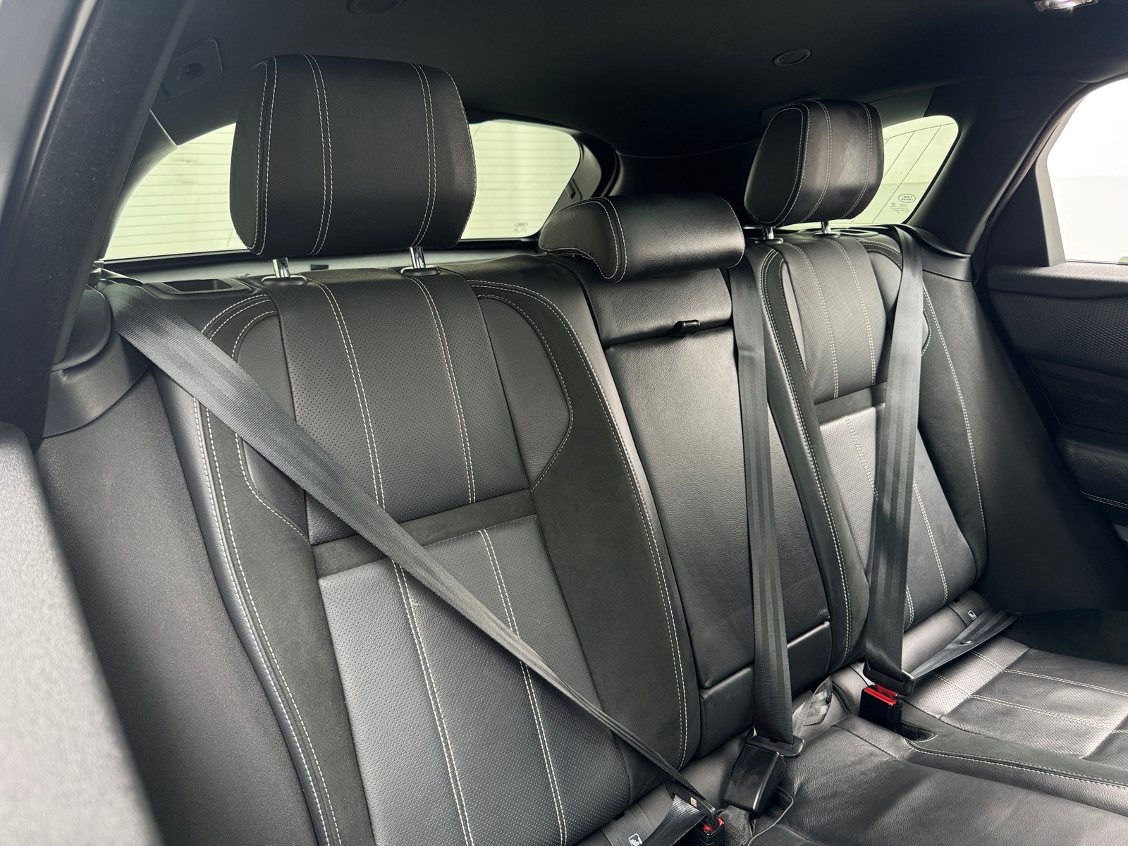 Thumbnail: 2021 Land Rover Range Rover Velar - 6