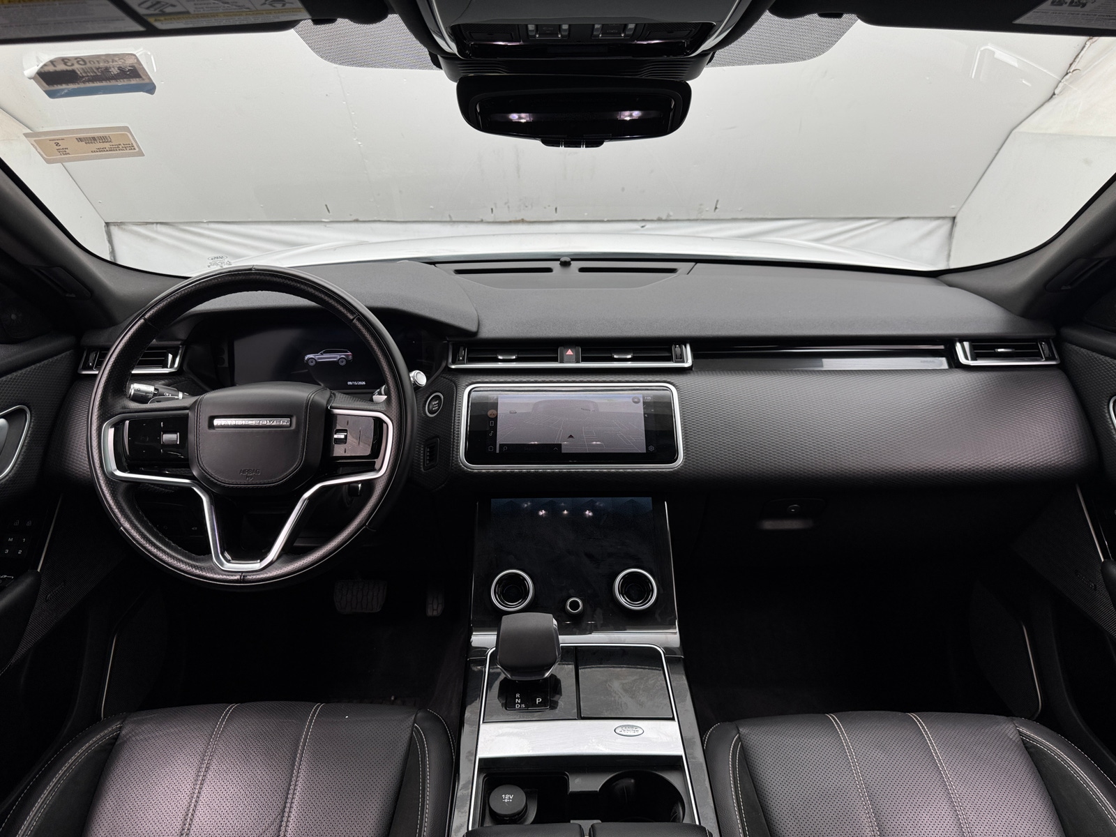 Thumbnail: 2021 Land Rover Range Rover Velar - 3