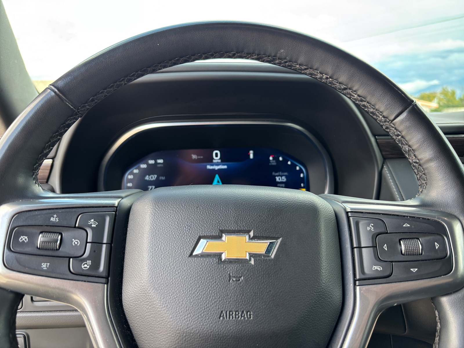 Thumbnail: 2023 Chevrolet Tahoe - 5
