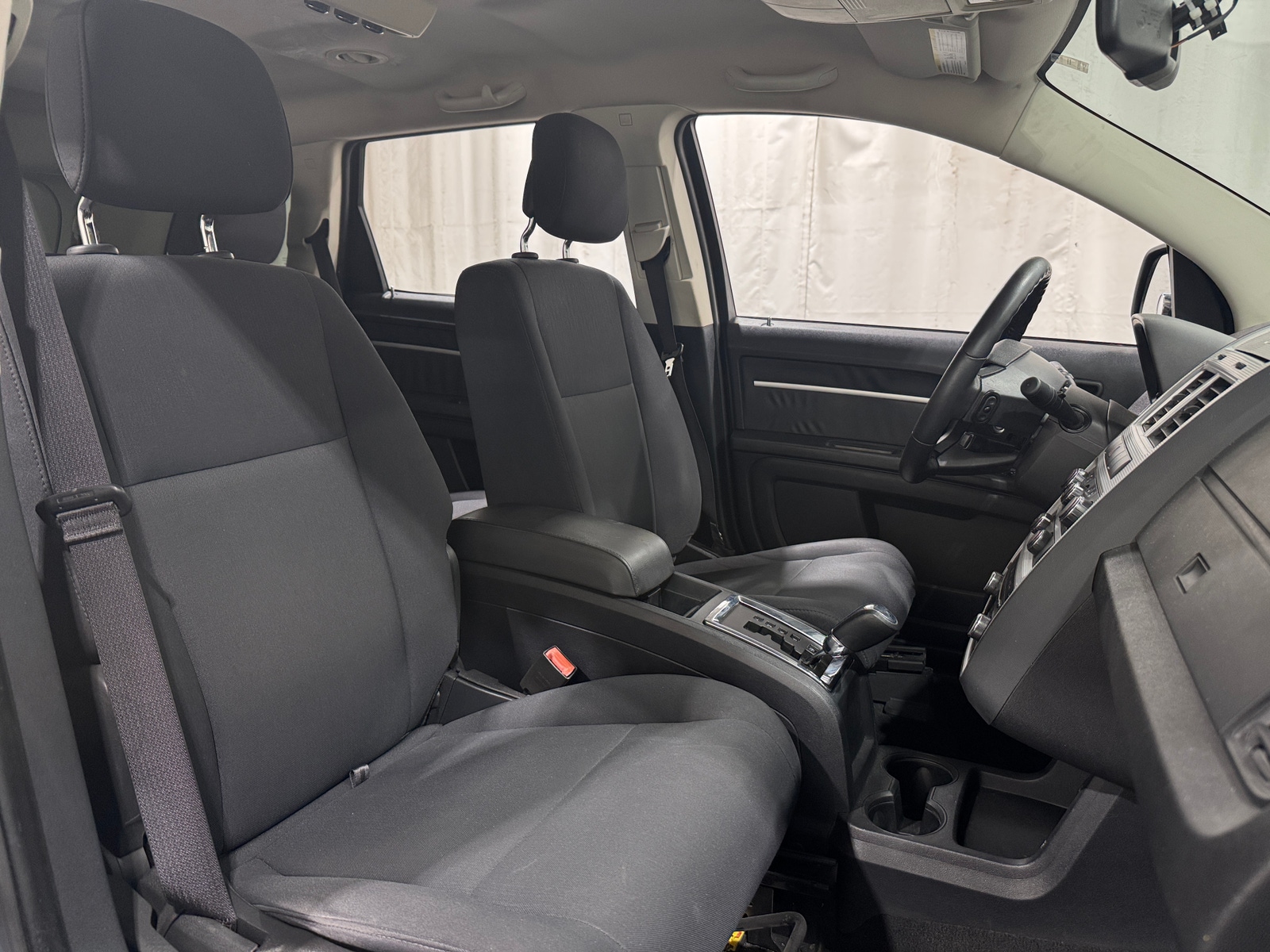 Thumbnail: 2010 Dodge Journey - 2