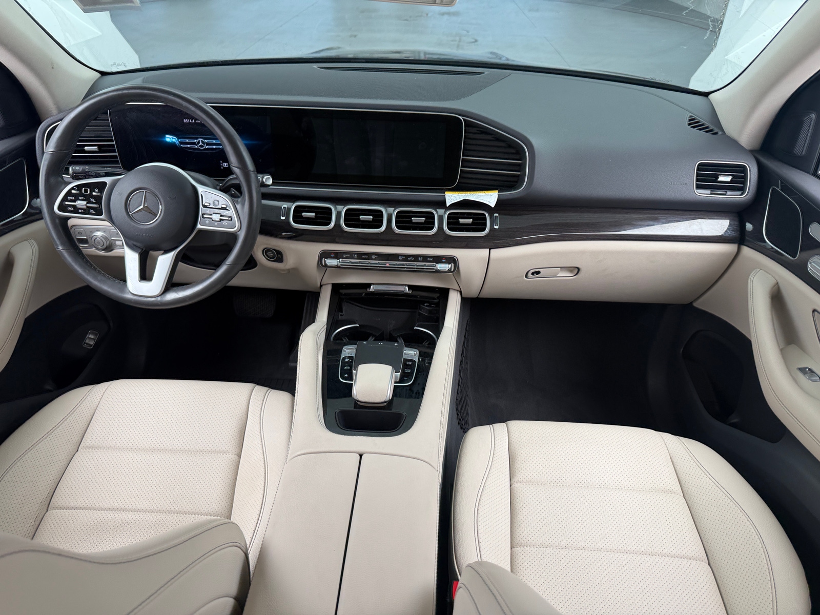 Thumbnail: 2020 Mercedes-Benz GLE - 2
