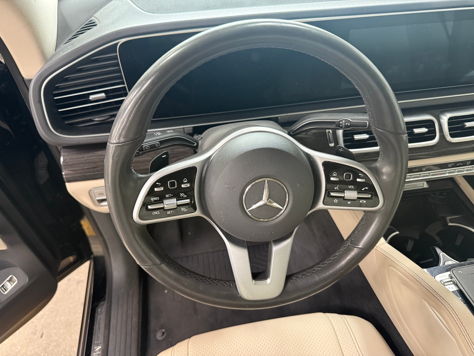 Thumbnail: 2020 Mercedes-Benz GLE - 4