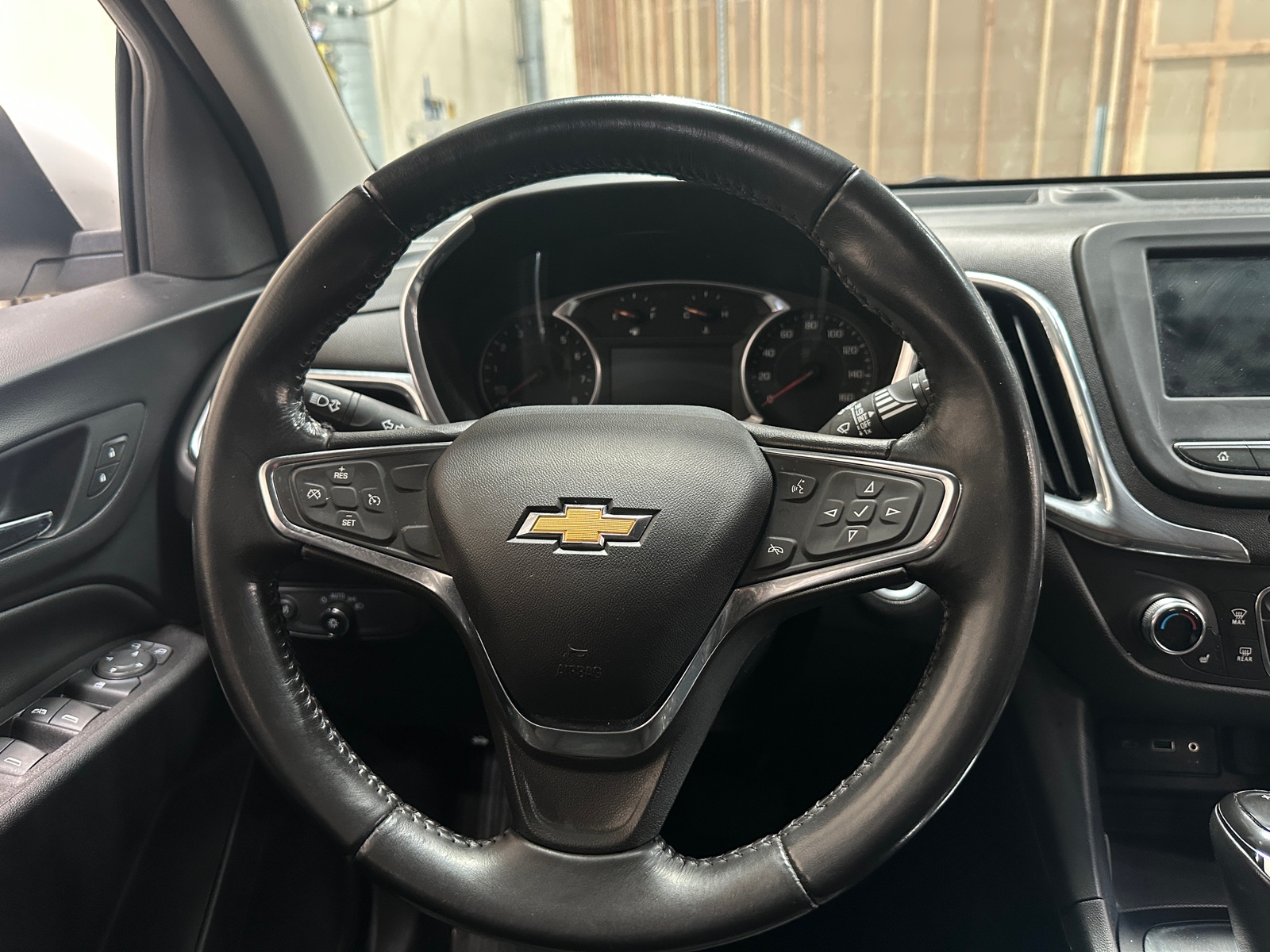 Thumbnail: 2019 Chevrolet Equinox - 5