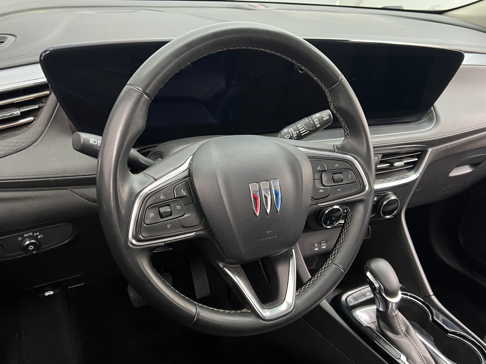 Thumbnail: 2025 Buick Encore GX - 4