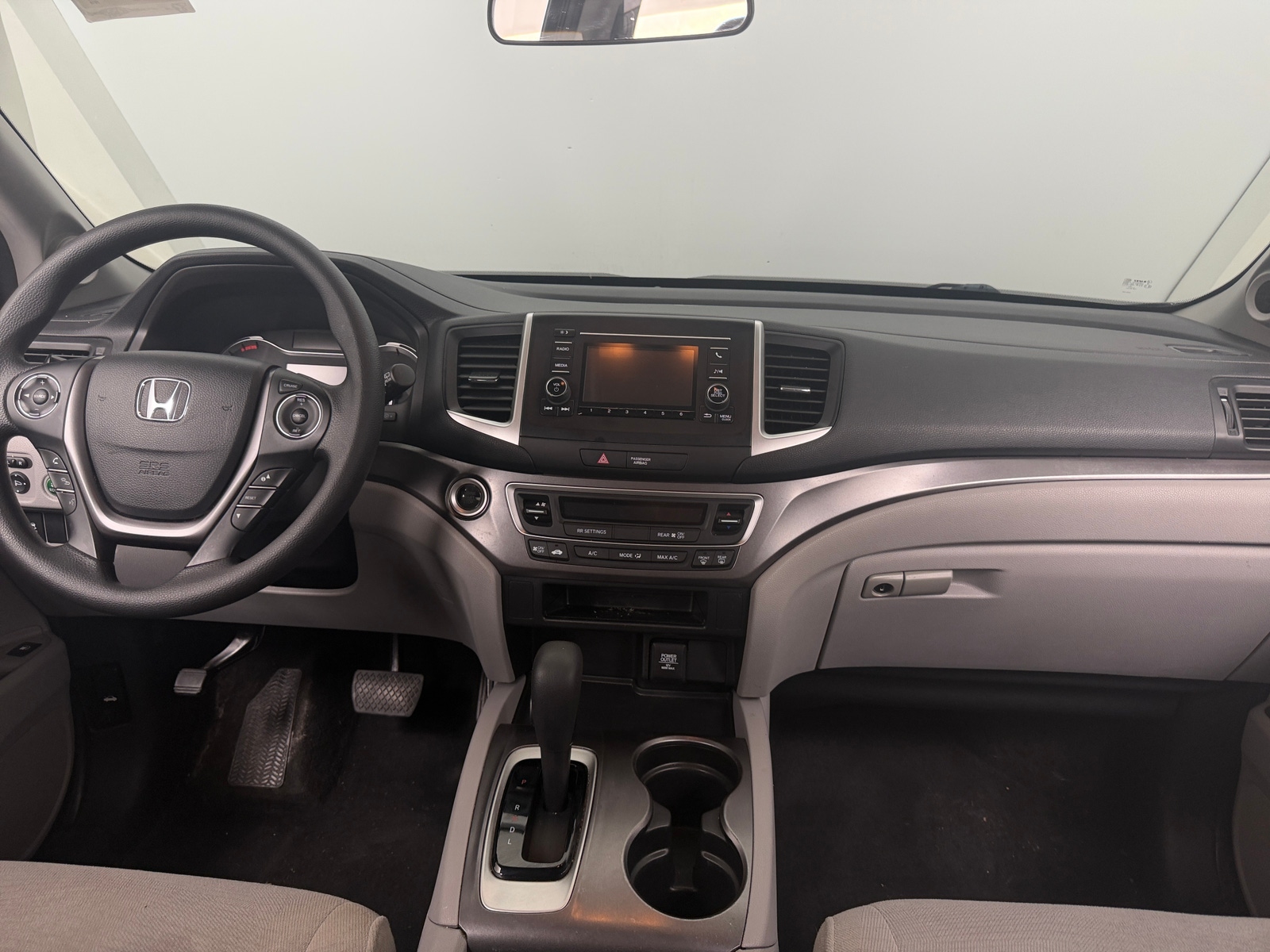 Thumbnail: 2018 Honda Pilot - 3