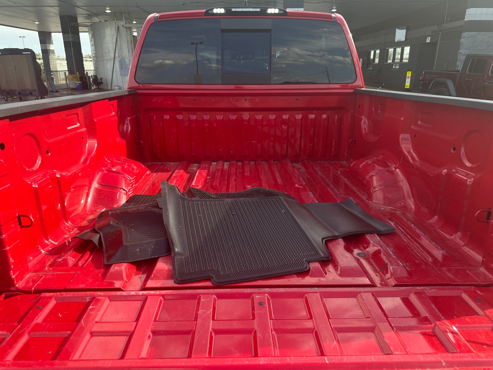 Thumbnail: 2024 Nissan Titan - 7