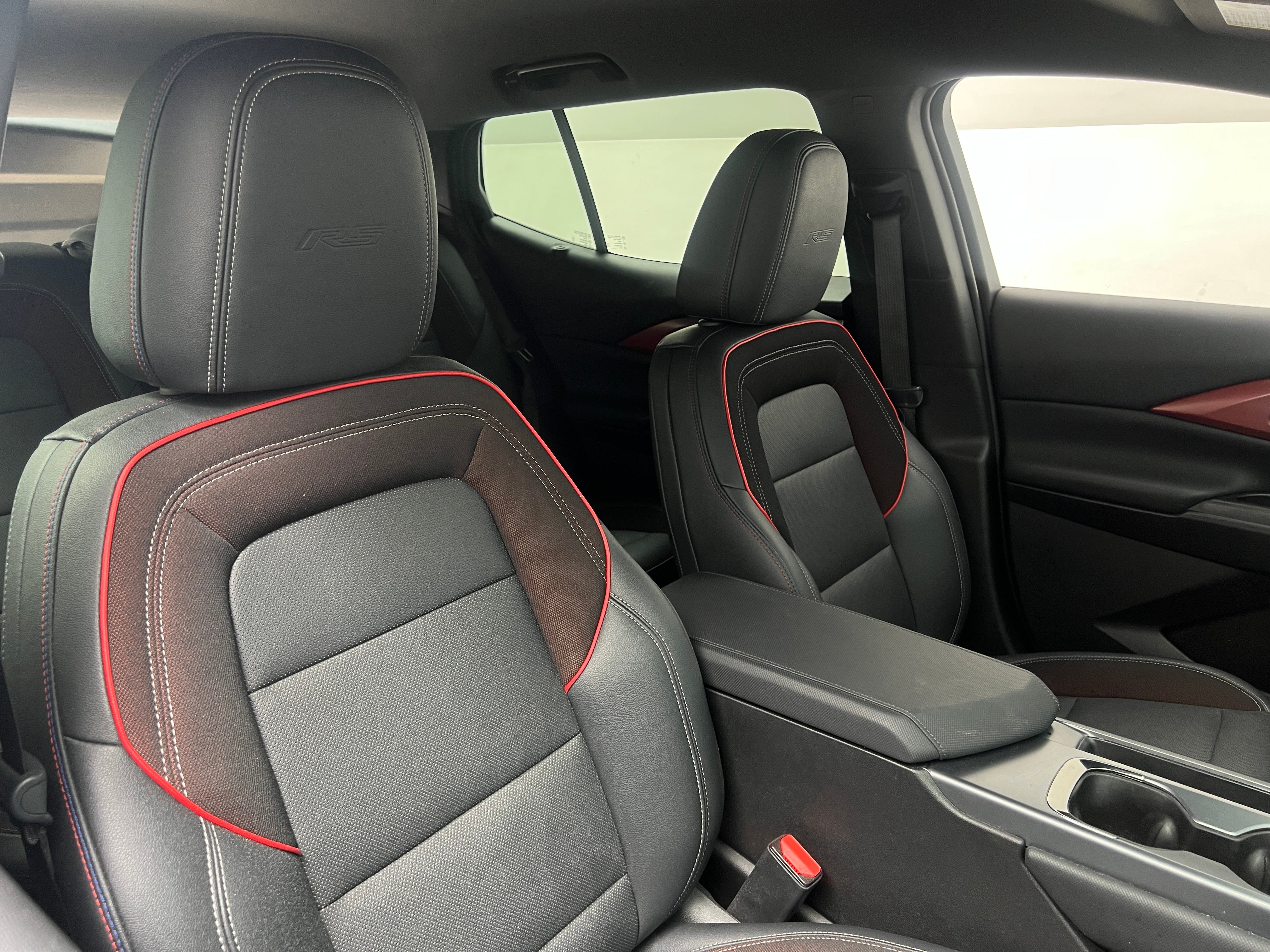 Used 2024 Chevrolet Equinox EV Launch Edition with VIN 3GN7DNRP0RS235561 for sale in Auburn, WA