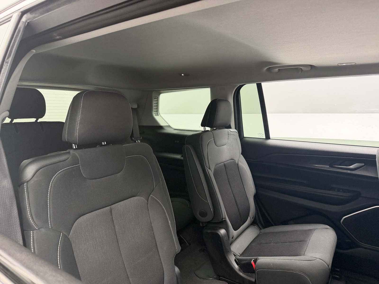 Thumbnail: 2021 Jeep Grand Cherokee L - 6