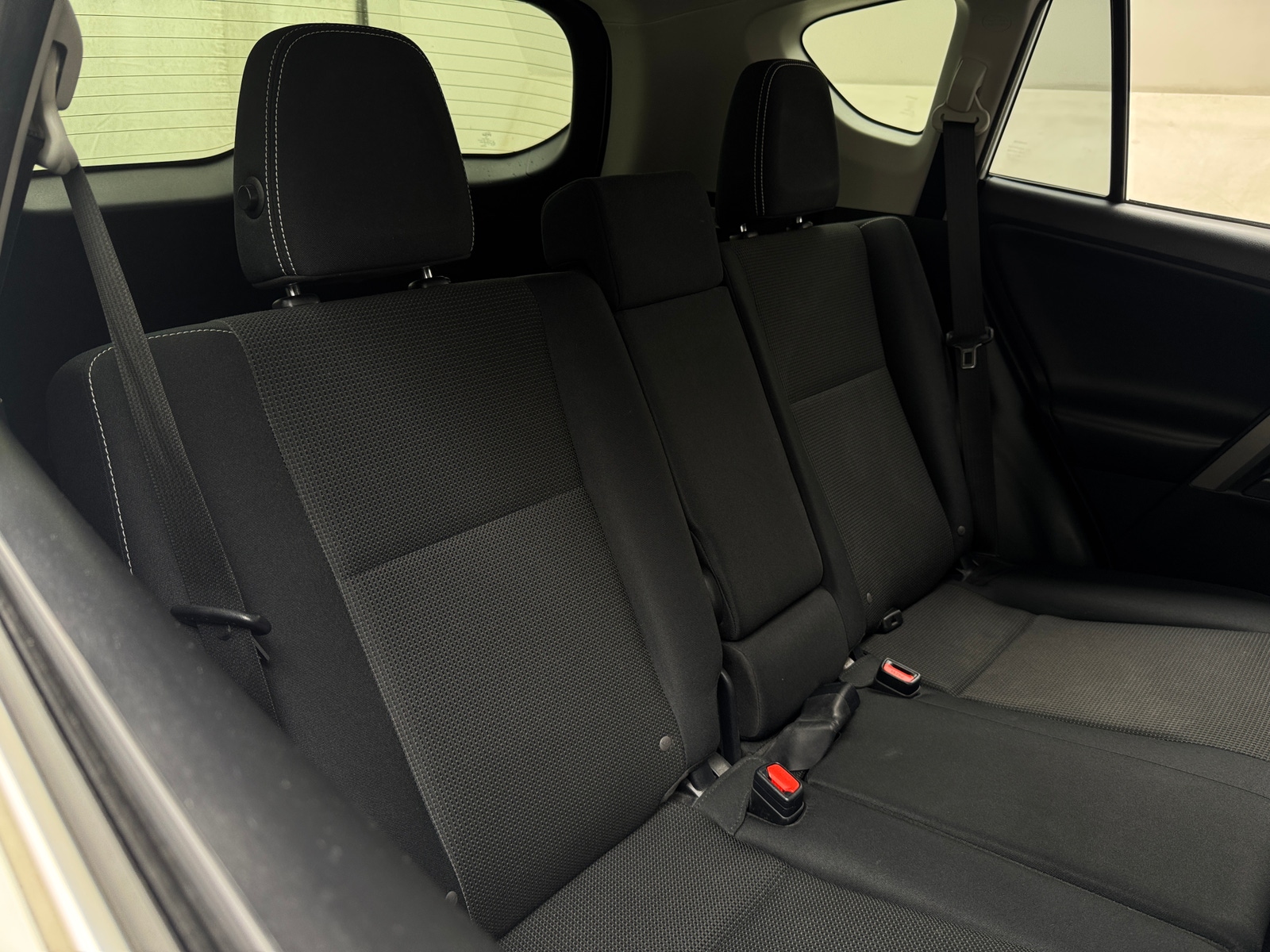 Thumbnail: 2018 Toyota RAV4 - 6
