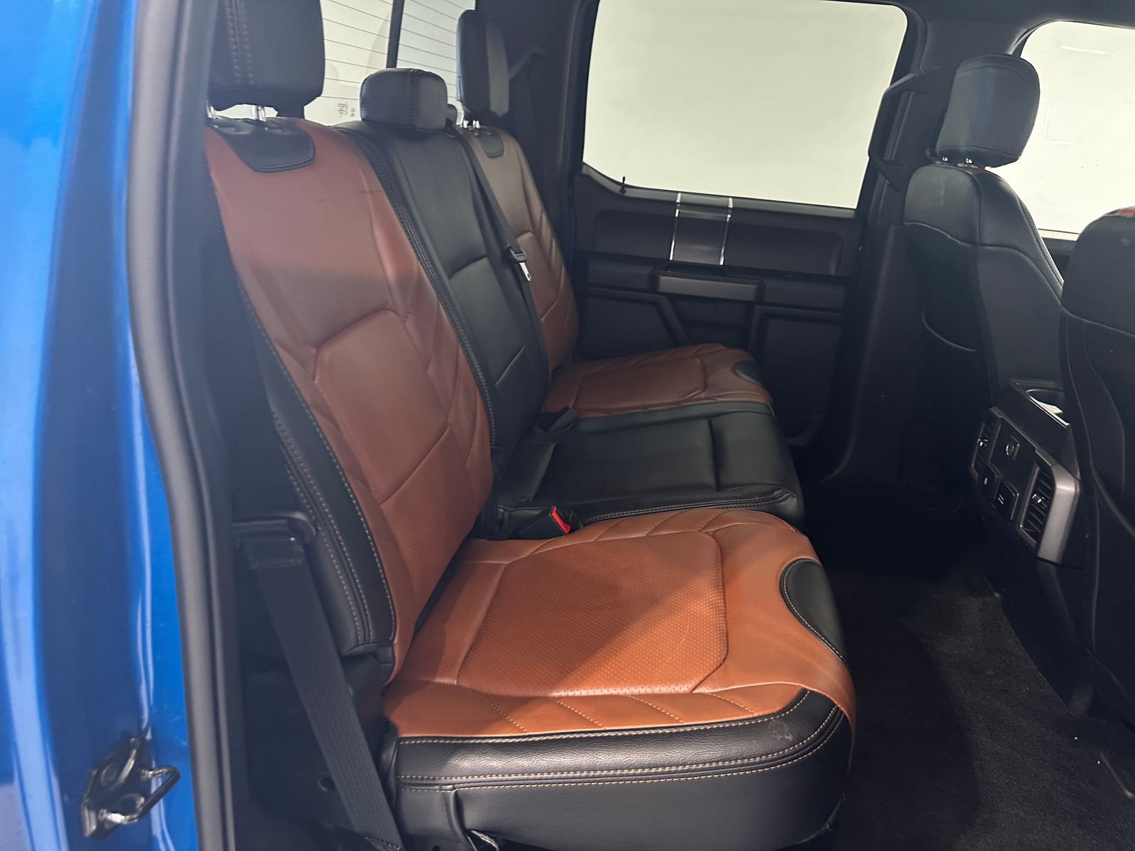 Thumbnail: 2020 Ford Econoline - 6